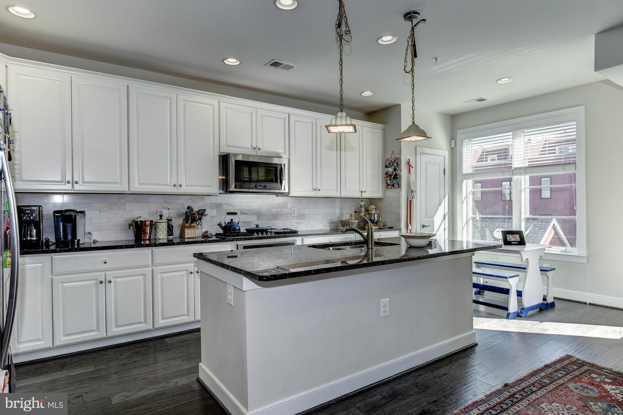 POTOMAC YARD - Residential