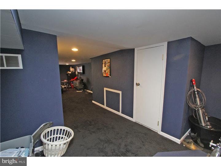 WHITMAN - Residential