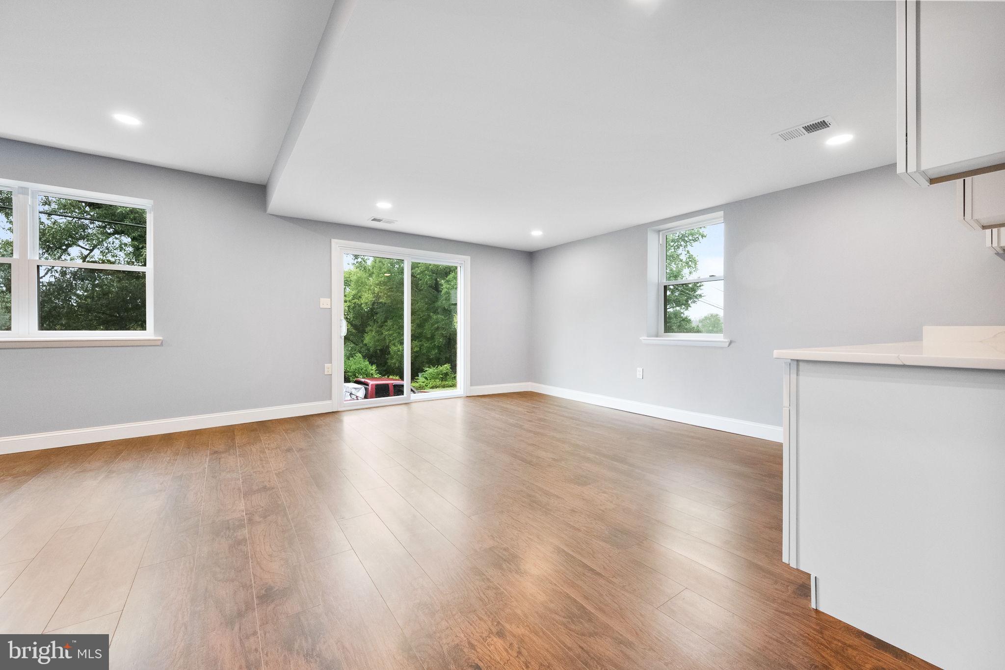 CEDAR HEIGHTS - Residential