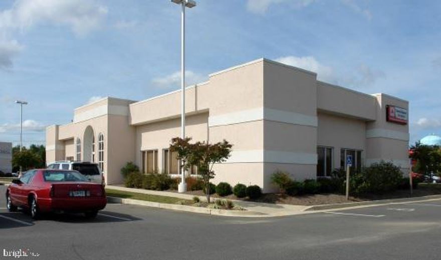 Office Space Available to Lease - One Unit Left
Investment Property -100% Leased 
CAP Rate 8%
Contact  Showing Agent Teresa Shasho for Confidentiality Disclosure for income figures.