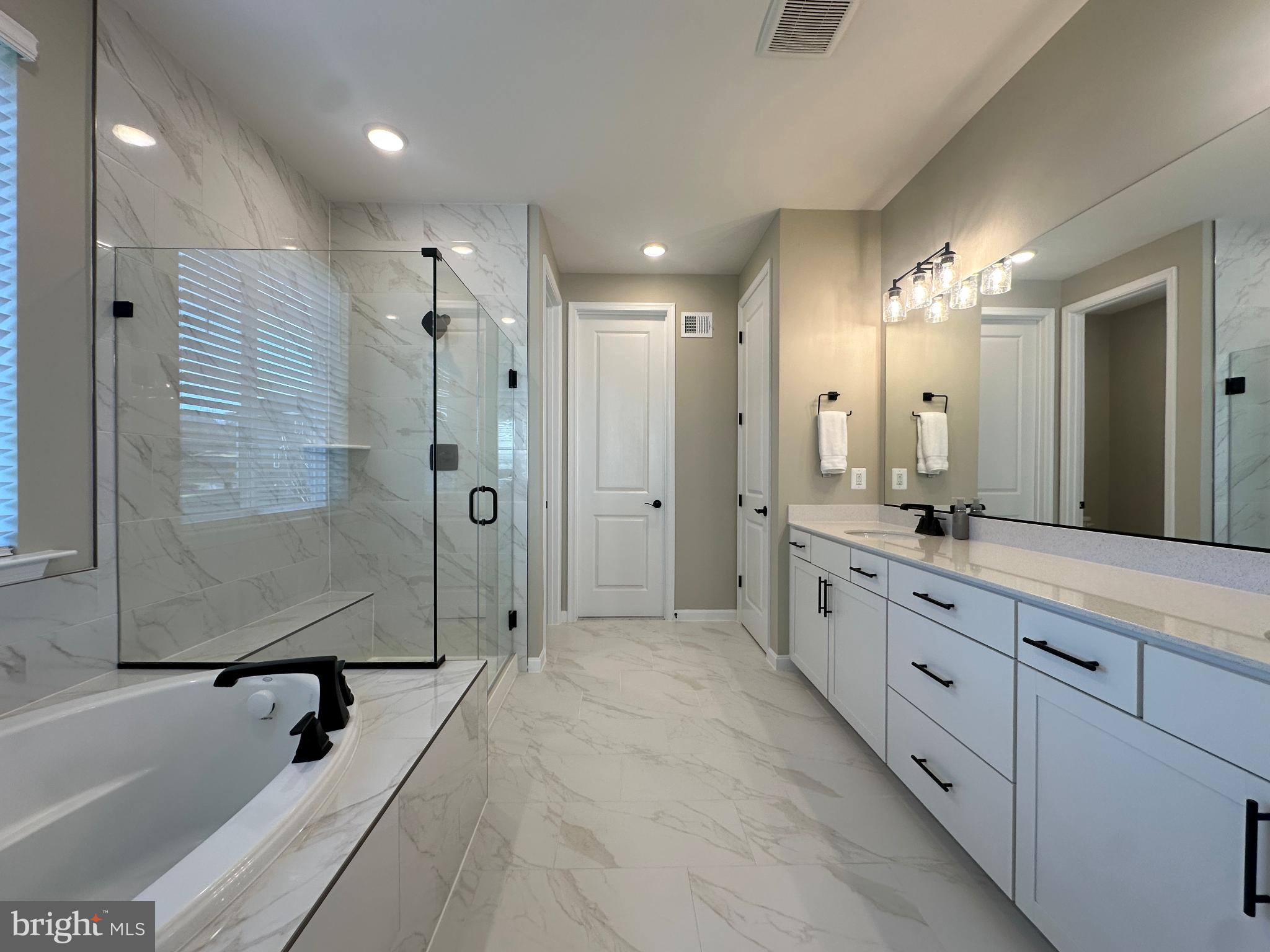 THE GREENS - Residential