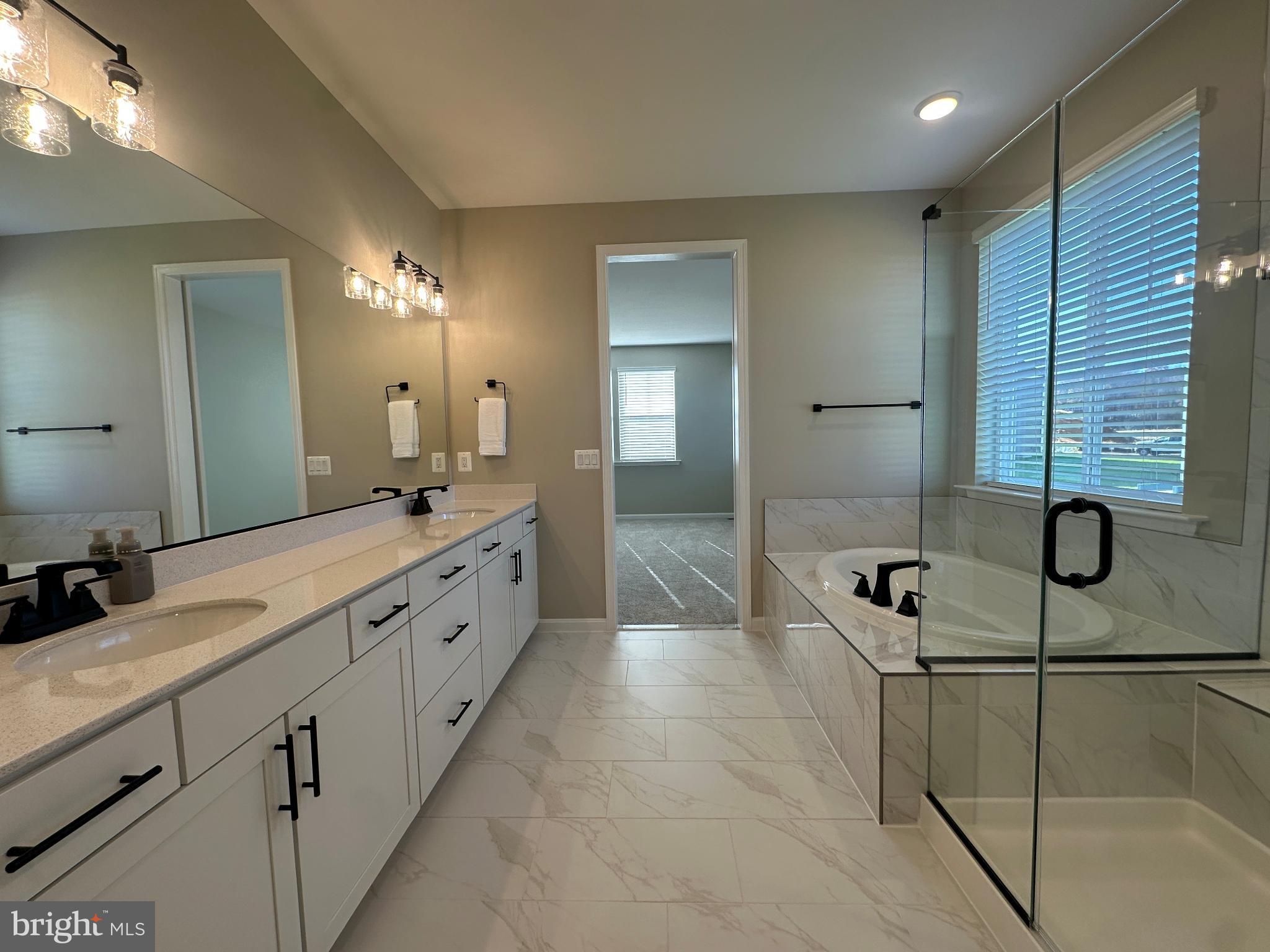 THE GREENS - Residential