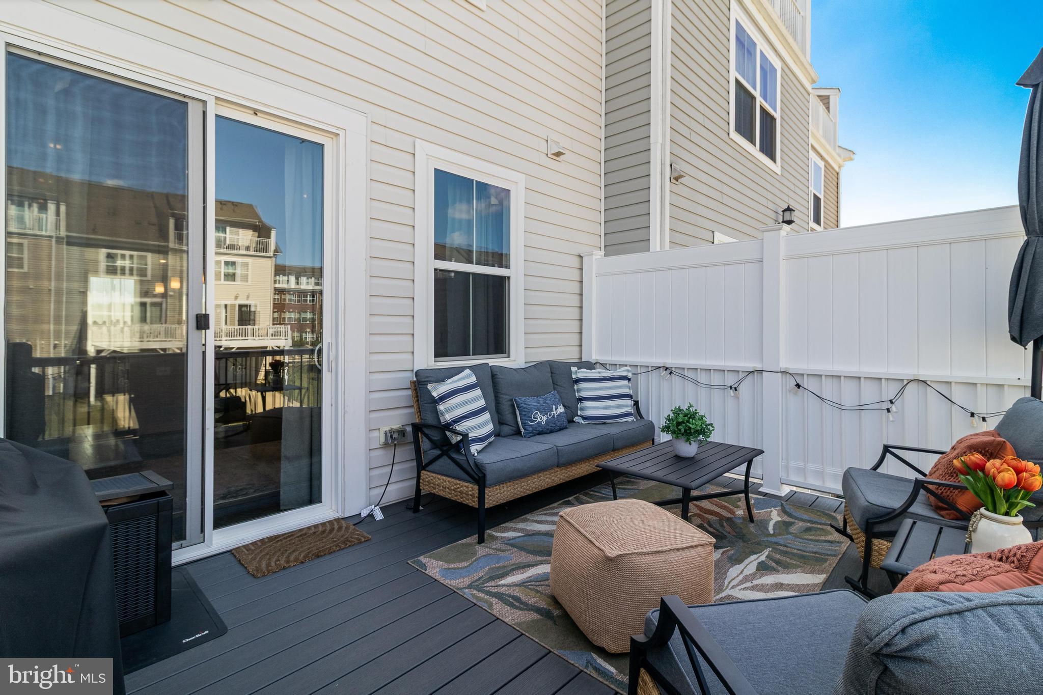 STONEHAVEN - Residential Lease