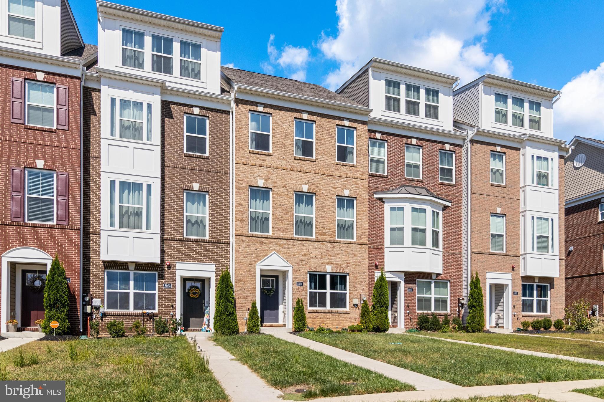 STONEHAVEN - Residential Lease