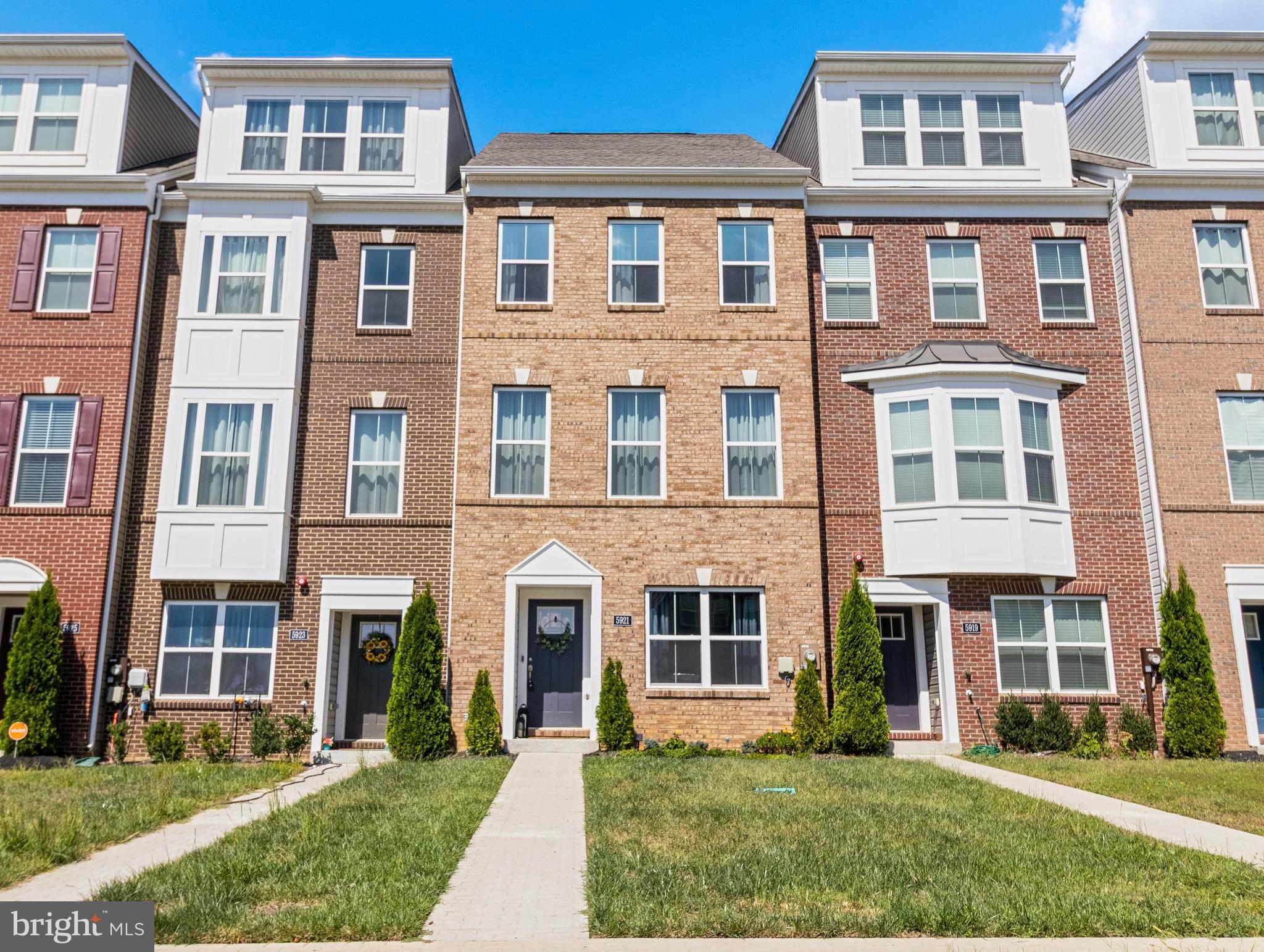 STONEHAVEN - Residential Lease