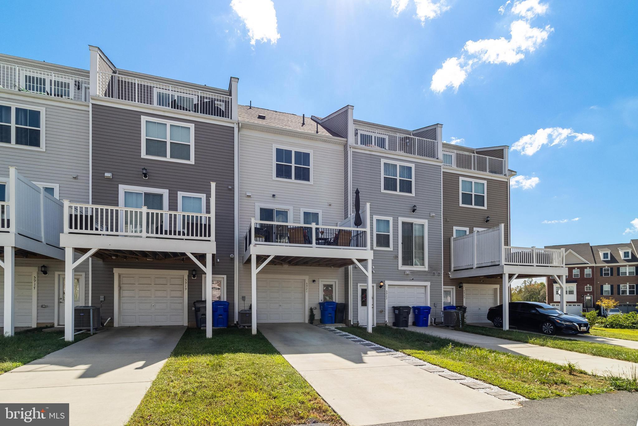 STONEHAVEN - Residential Lease