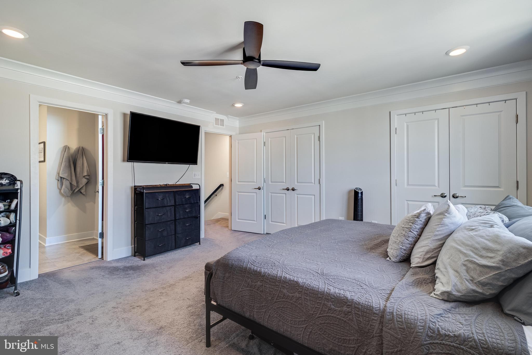 STONEHAVEN - Residential Lease