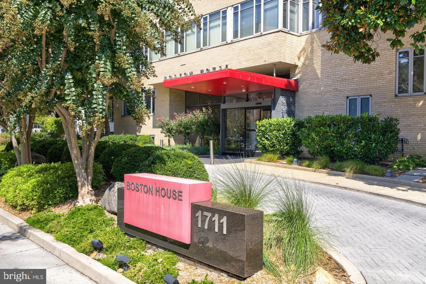 1711 Massachusetts Avenue NW Unit 410, Washington, DC 20036