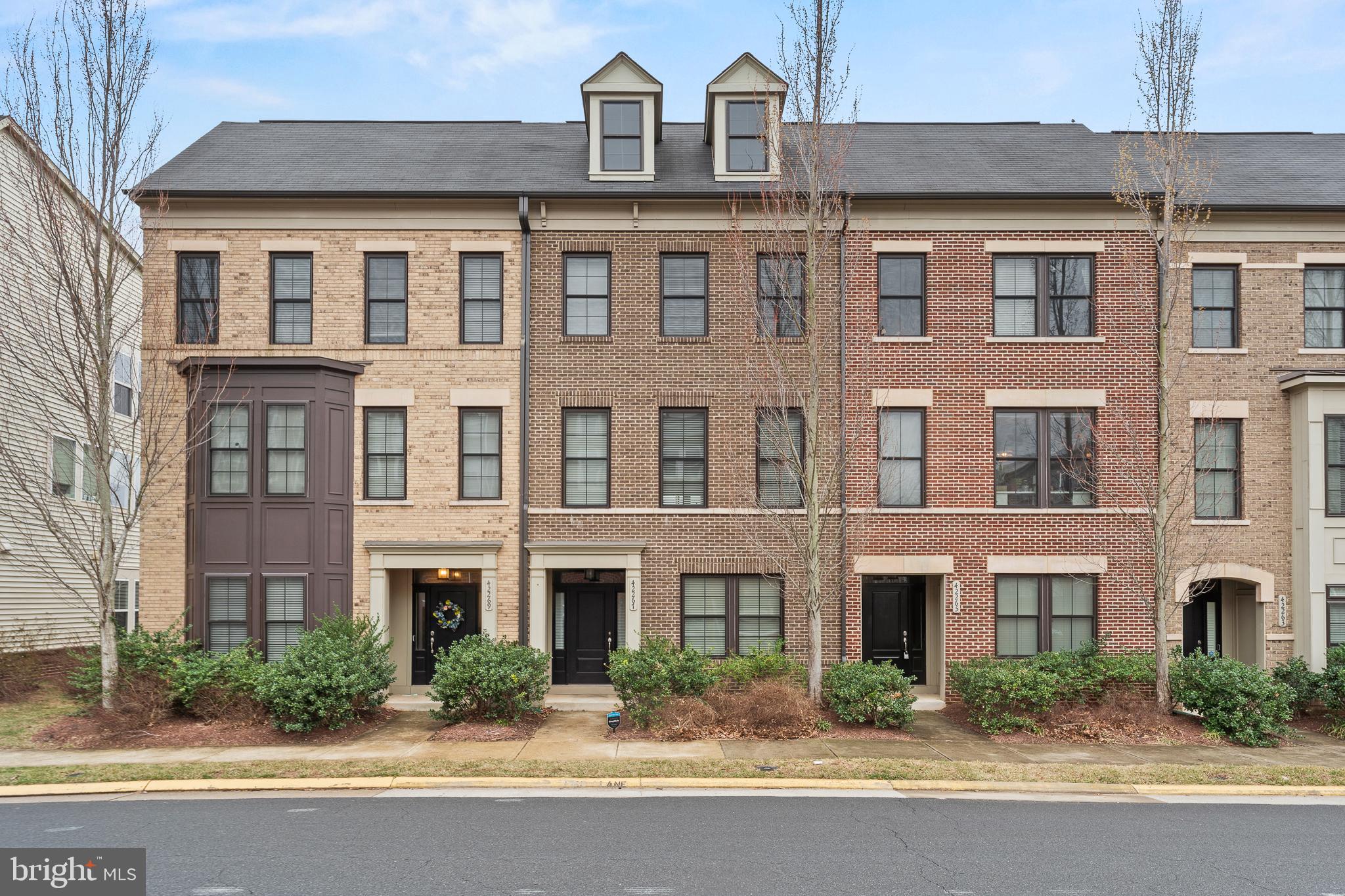 BRAMBLETON LANDBAY 3 - Residential Lease