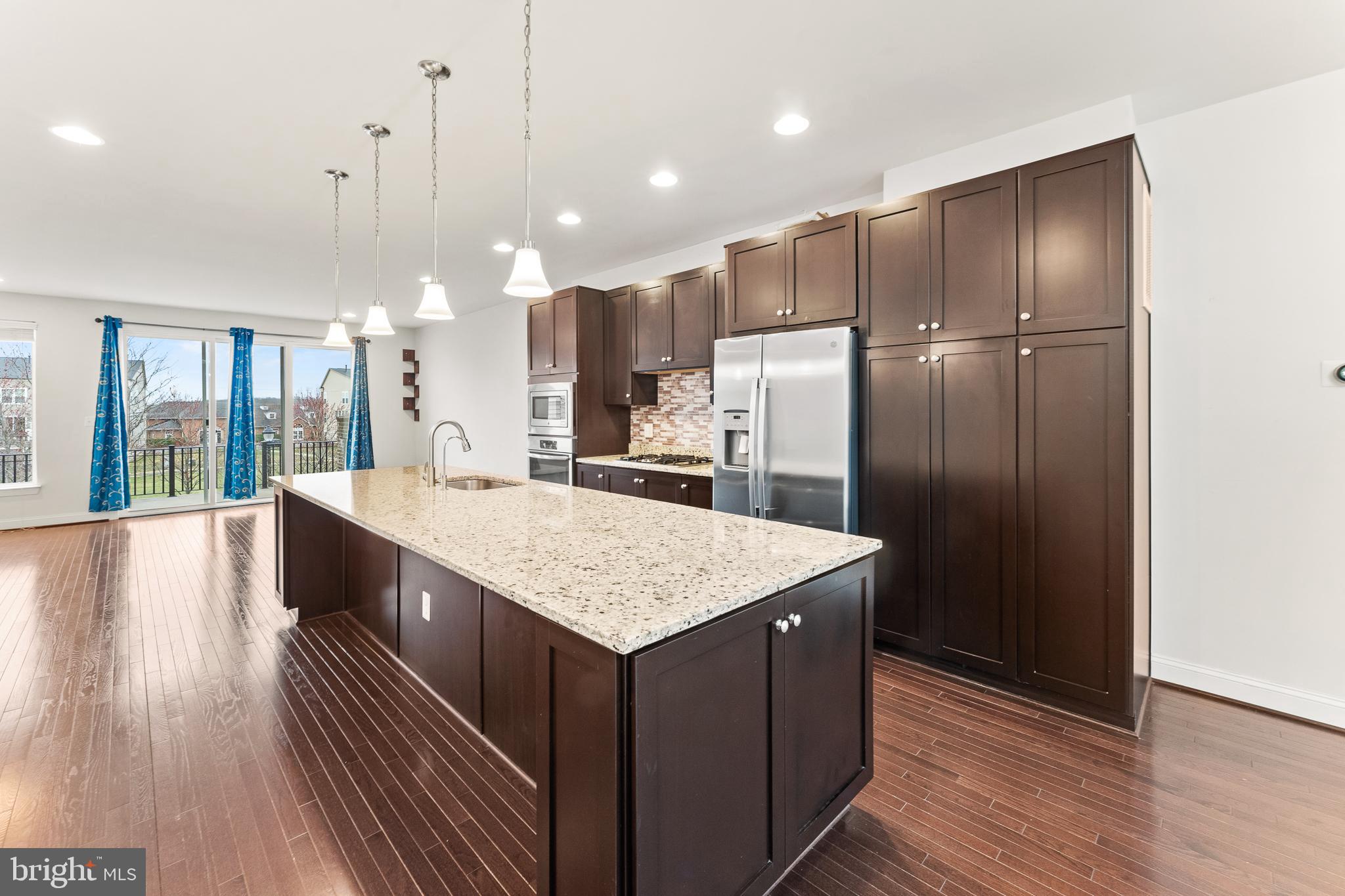 BRAMBLETON LANDBAY 3 - Residential Lease