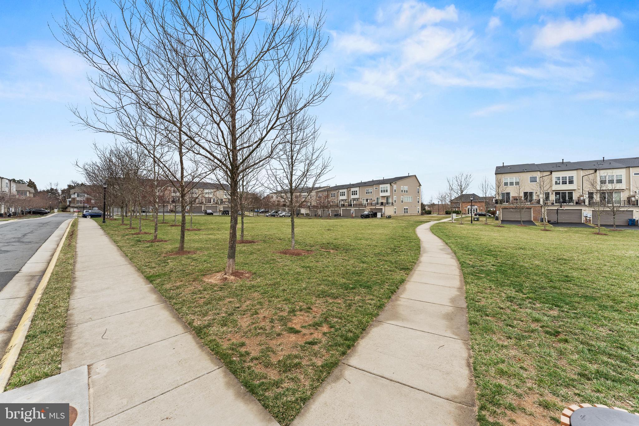 BRAMBLETON LANDBAY 3 - Residential Lease