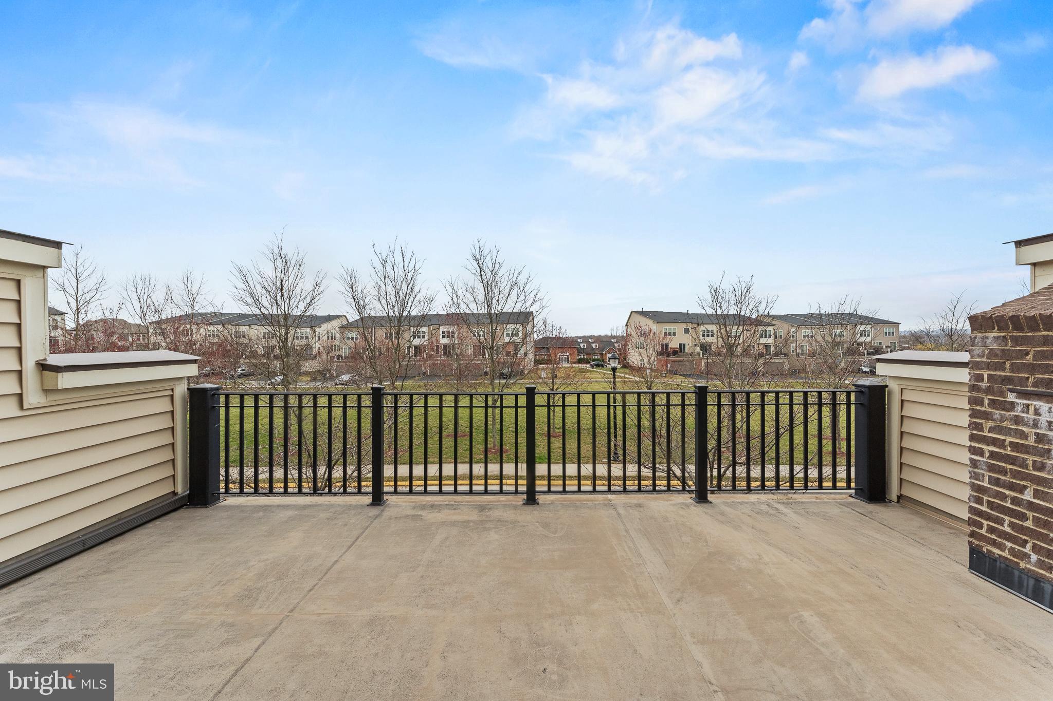 BRAMBLETON LANDBAY 3 - Residential Lease