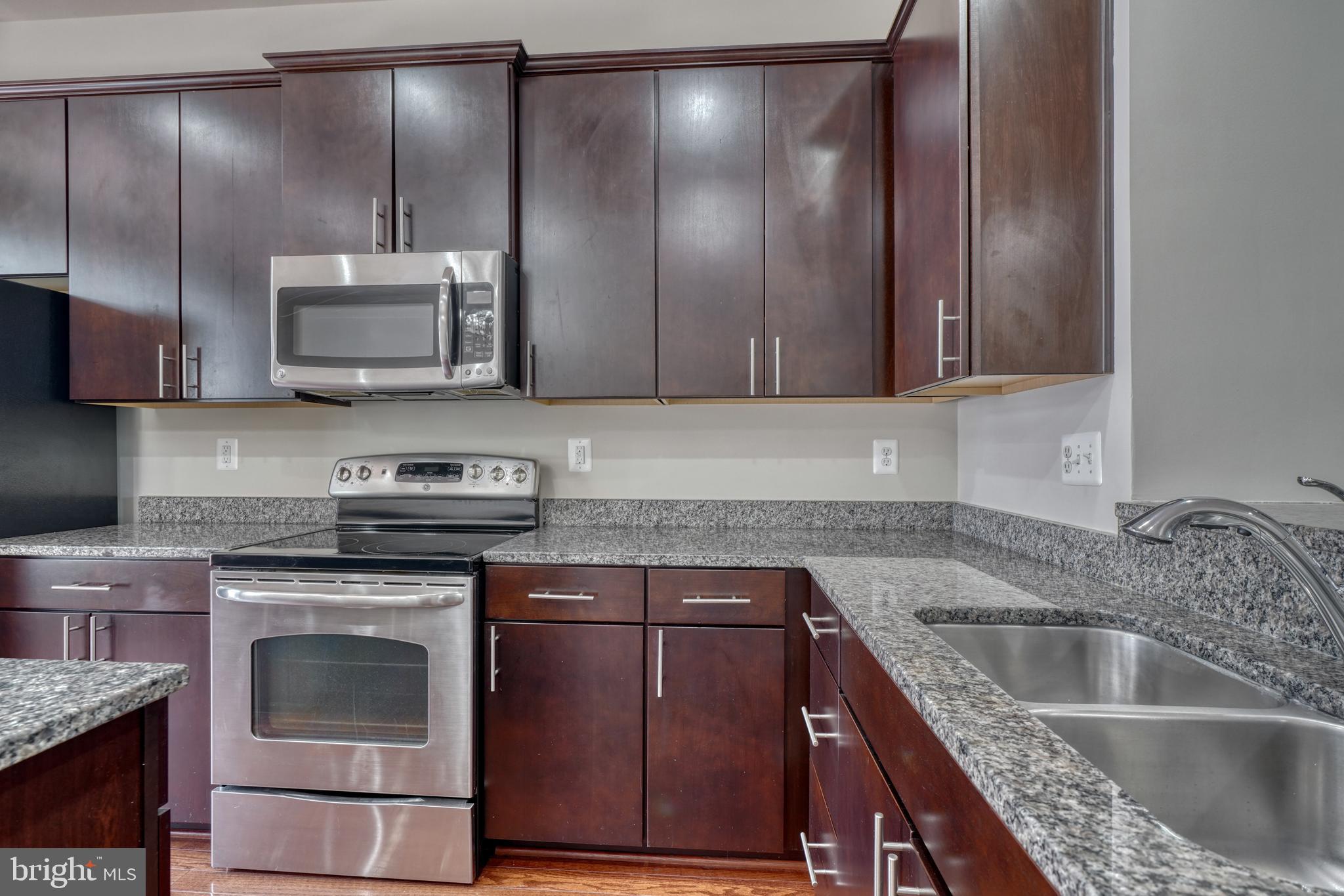 O'DONNELL SQUARE - Residential