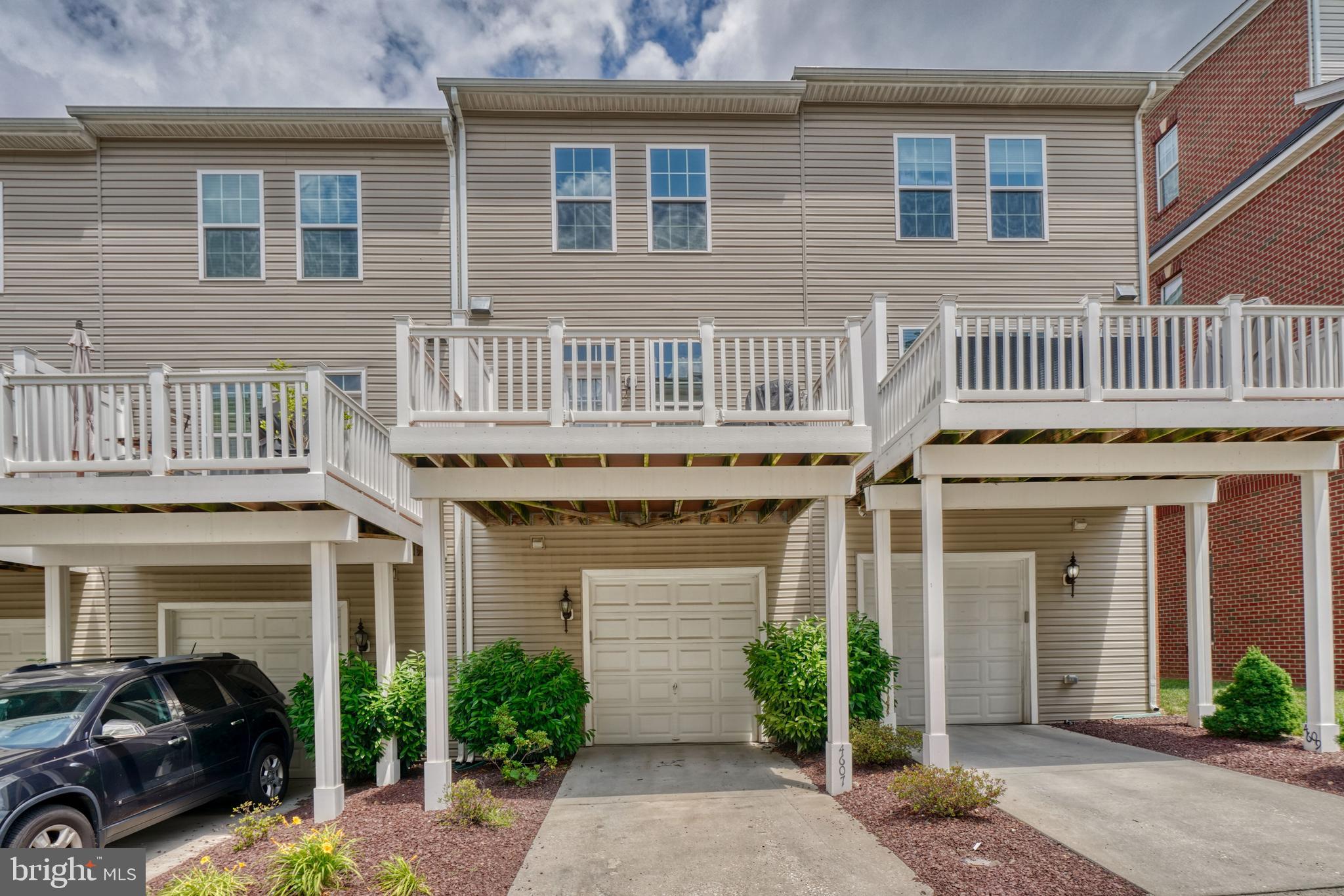 O'DONNELL SQUARE - Residential