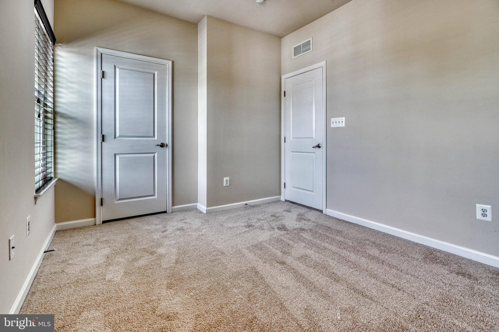 O'DONNELL SQUARE - Residential