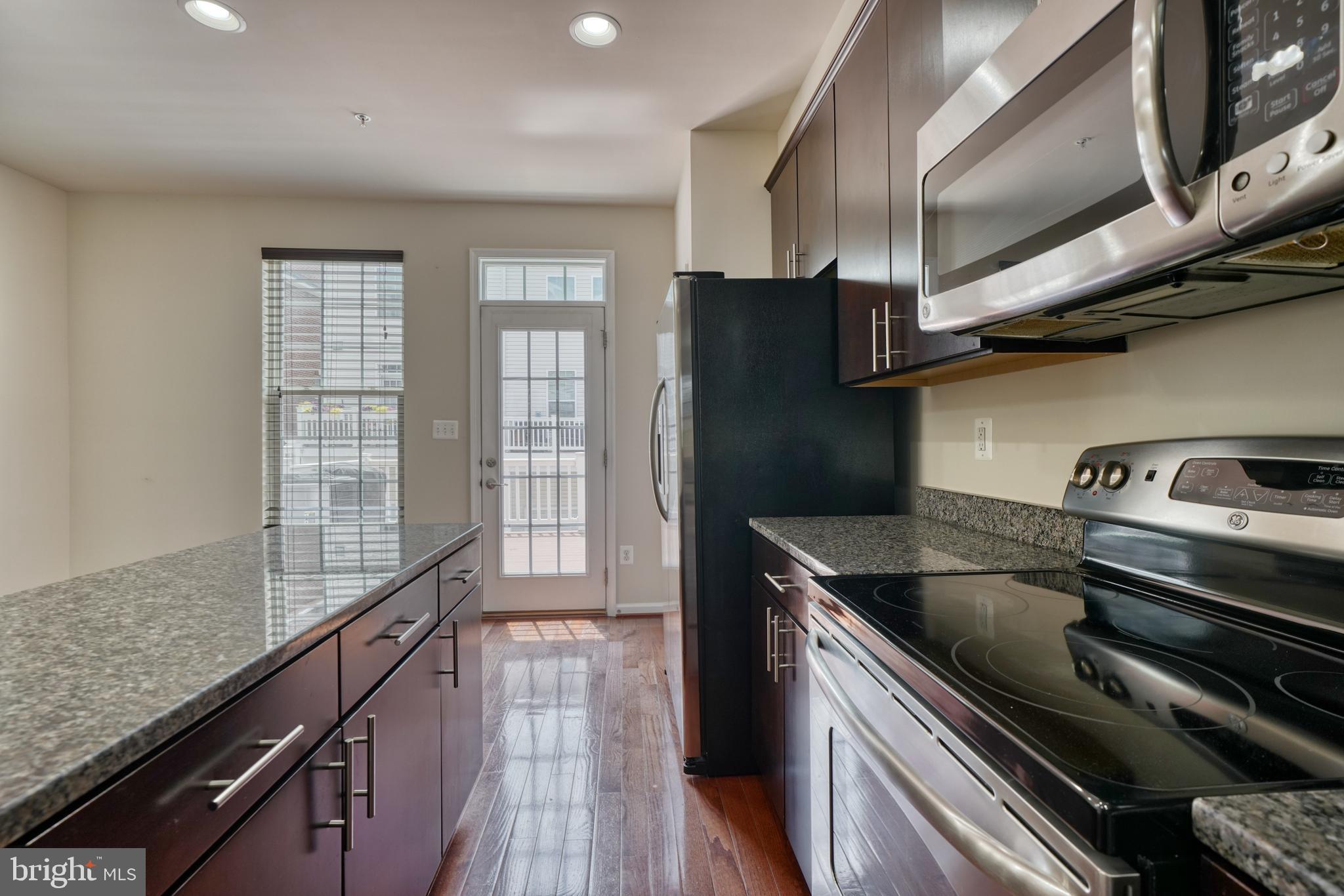 O'DONNELL SQUARE - Residential