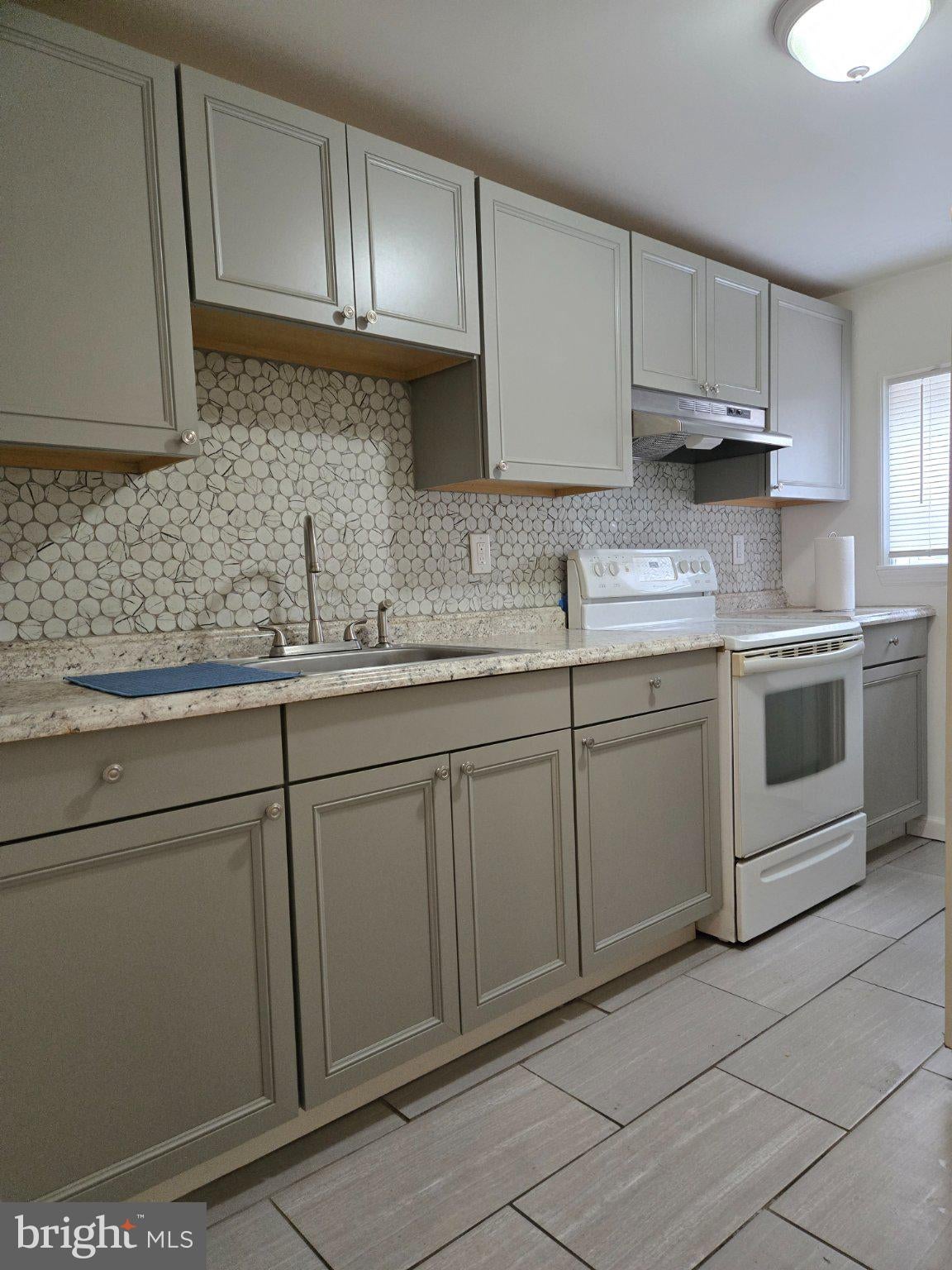 316 GARRISON AVENUE
