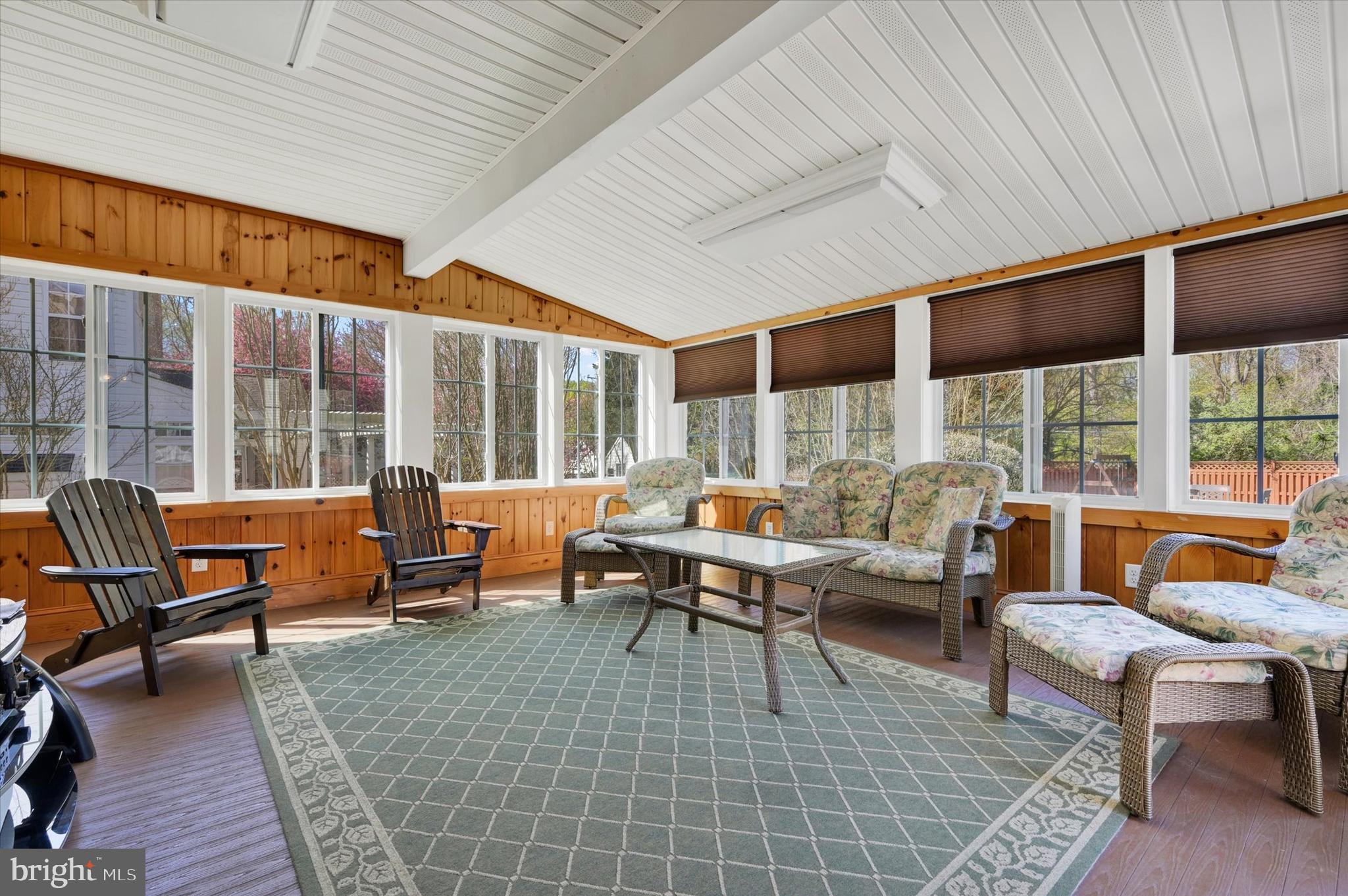 NORTH BROOK - Residential