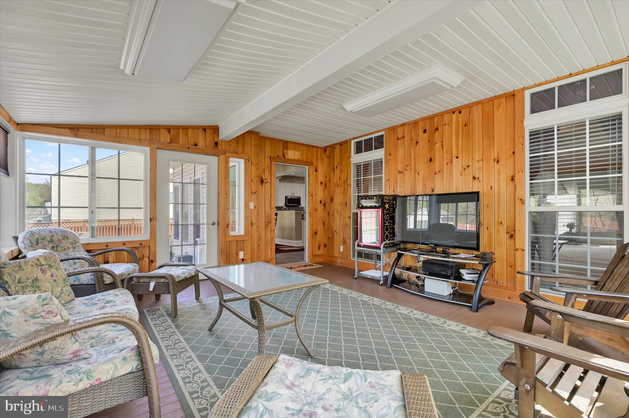 NORTH BROOK - Residential