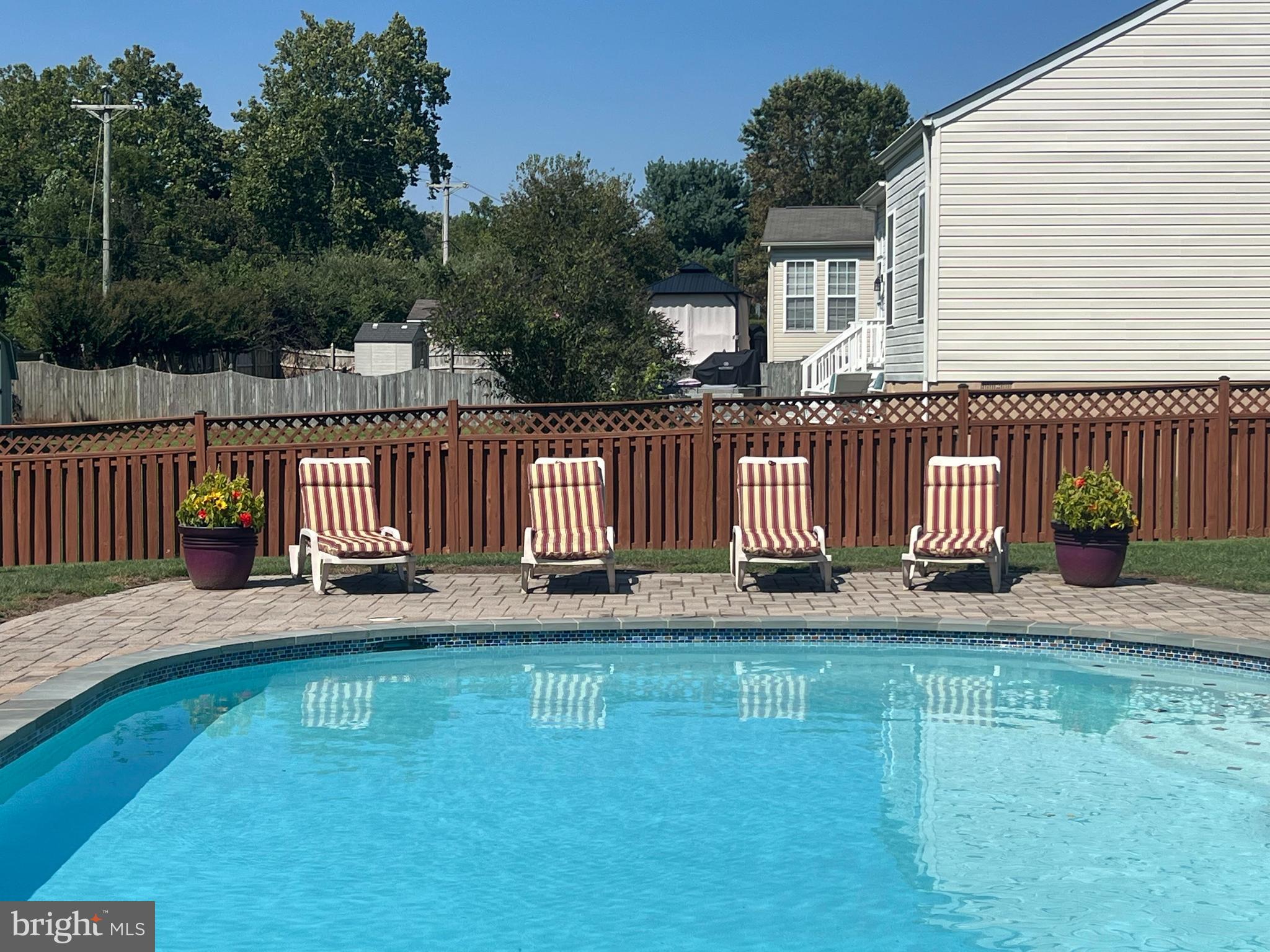 NORTH BROOK - Residential