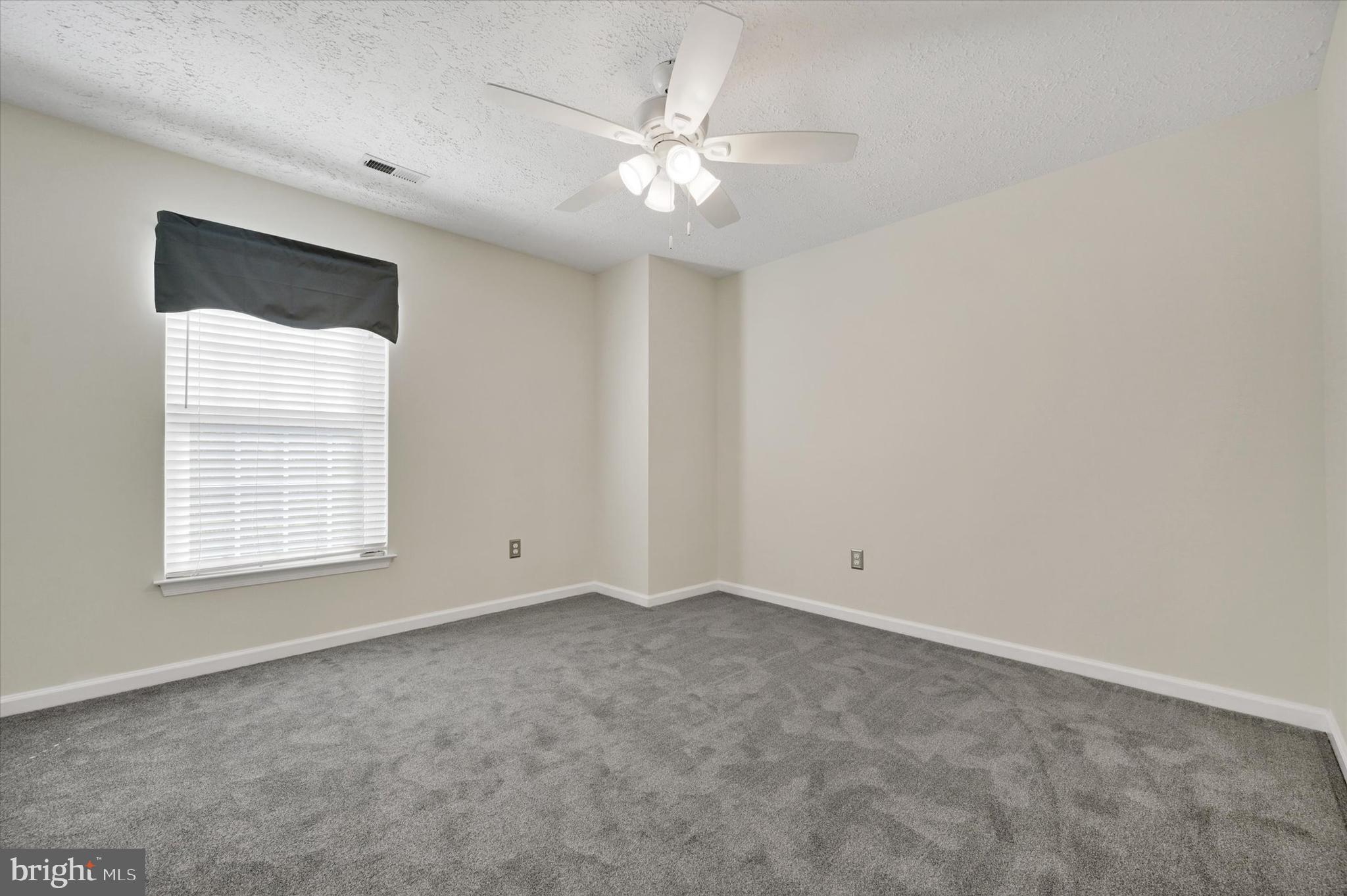 NORTH BROOK - Residential