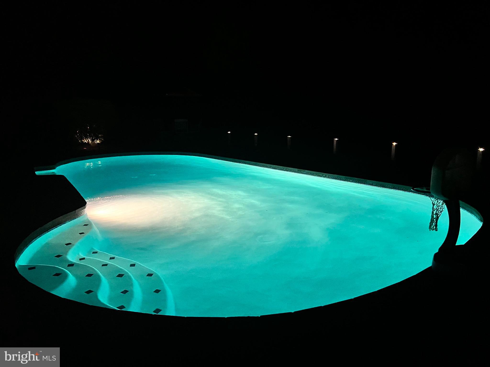 NORTH BROOK - Residential