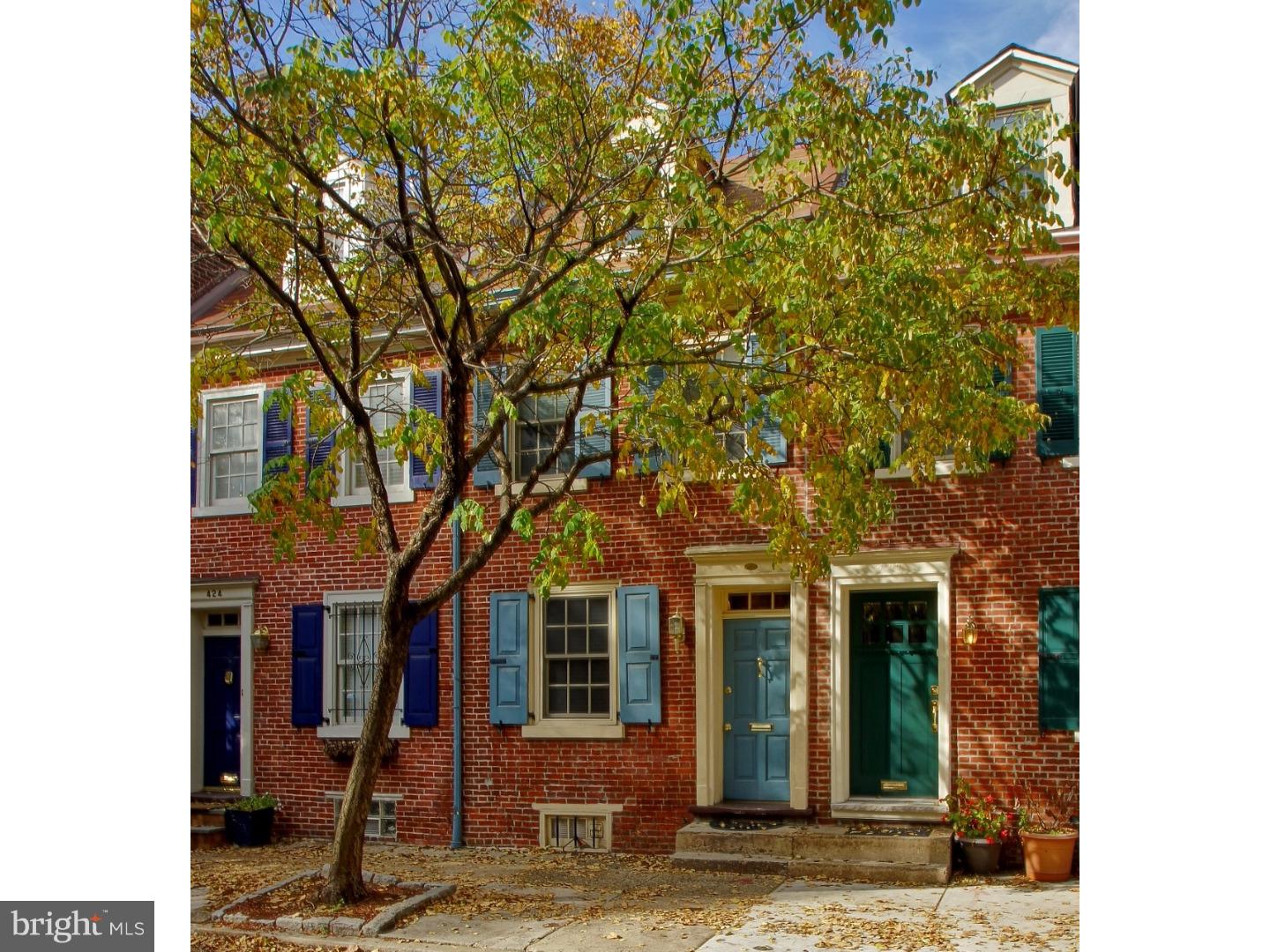 SOCIETY HILL - Residential