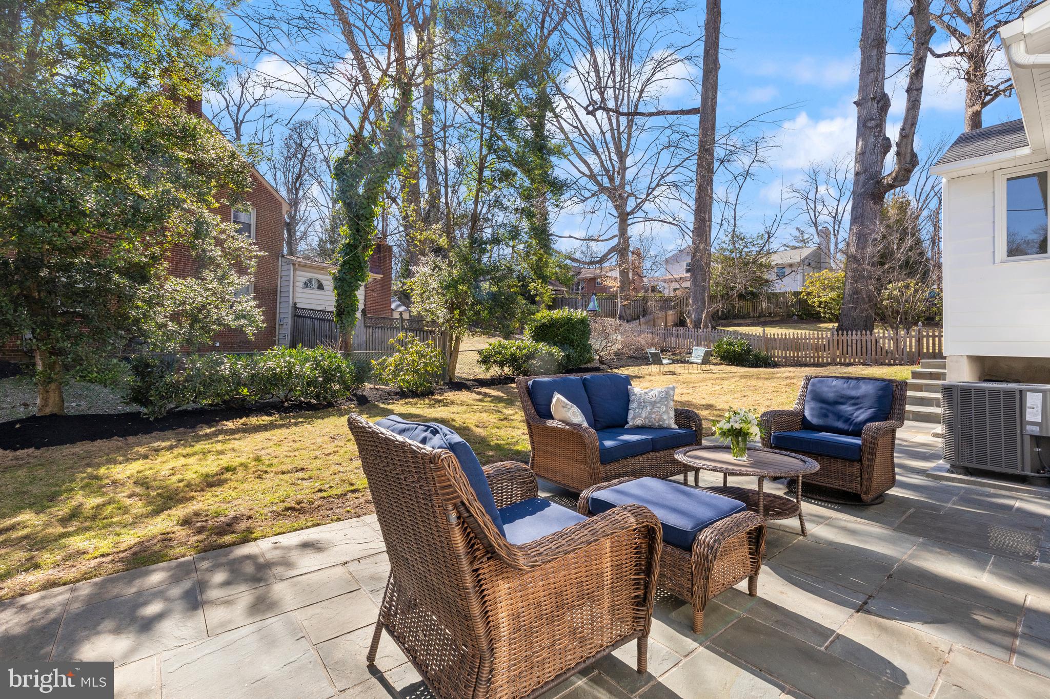 BYEFORDE - Residential