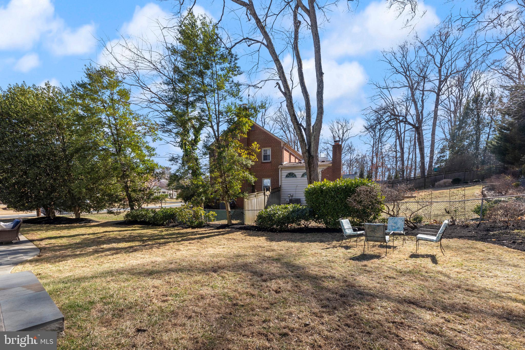 BYEFORDE - Residential