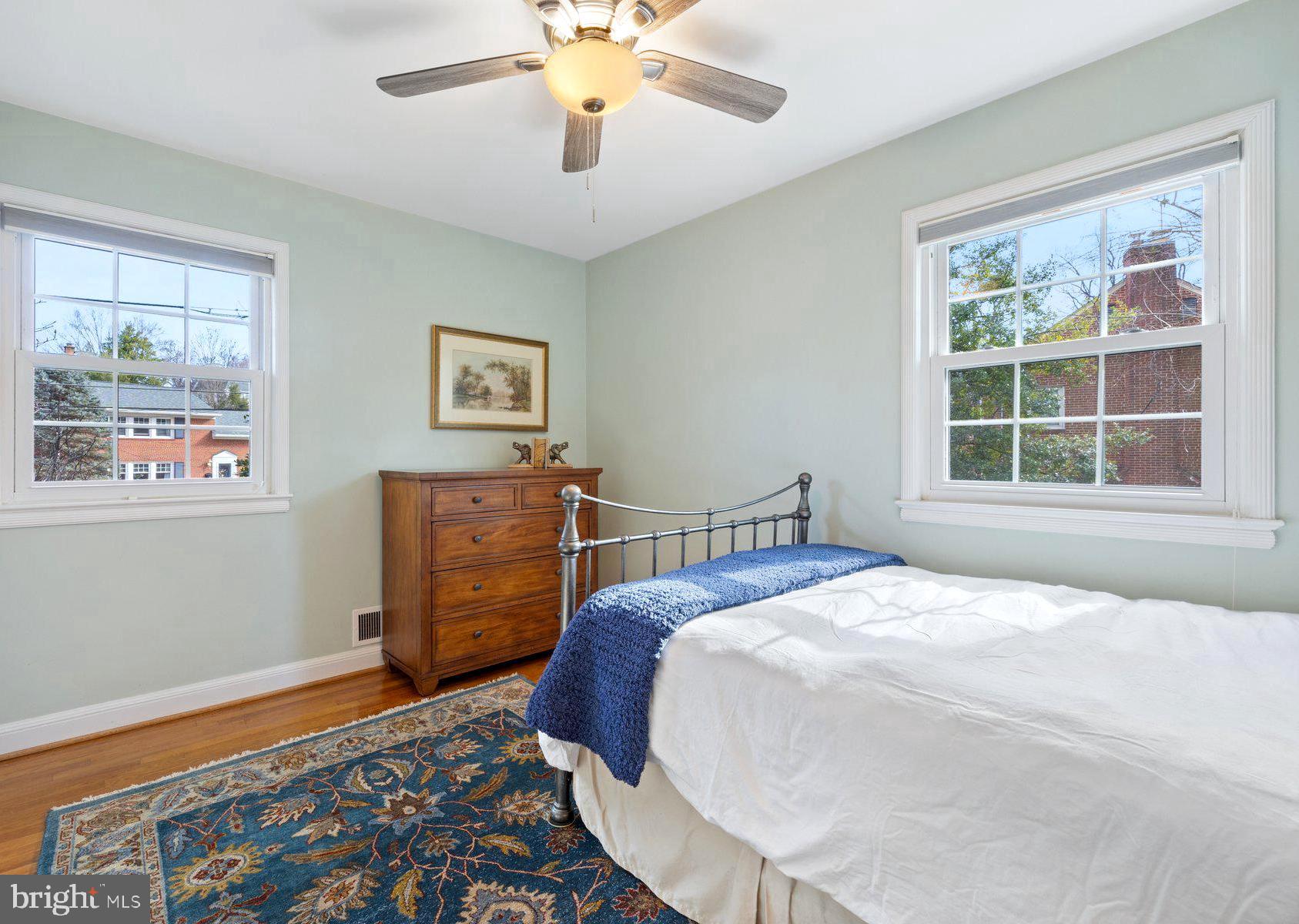 BYEFORDE - Residential