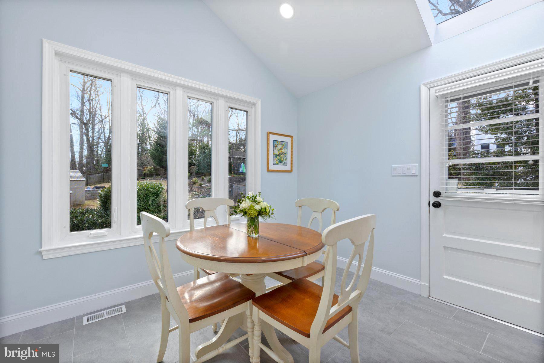 BYEFORDE - Residential