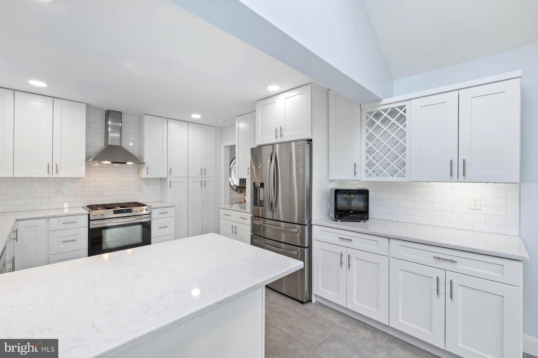 BYEFORDE - Residential