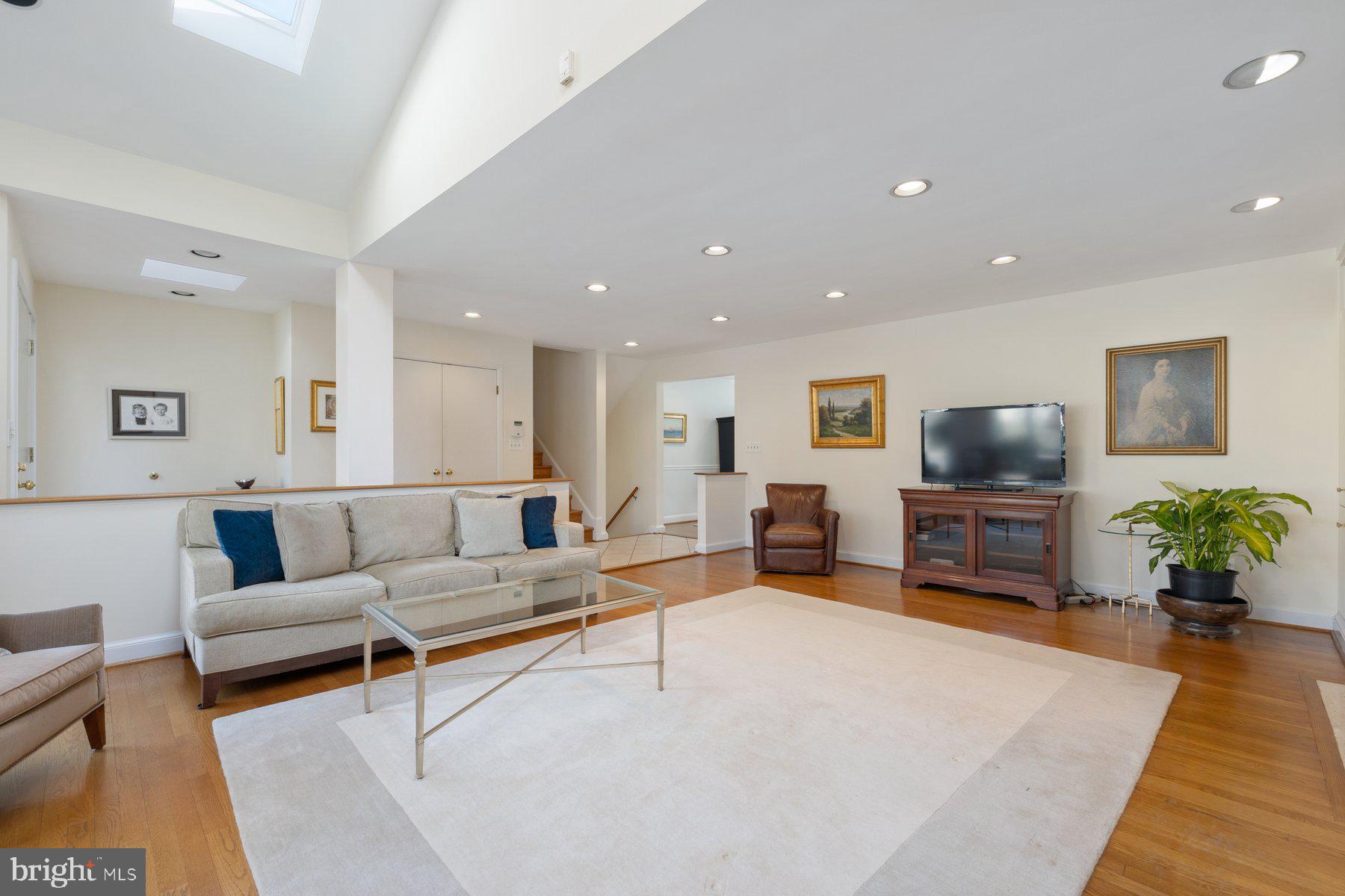 BYEFORDE - Residential