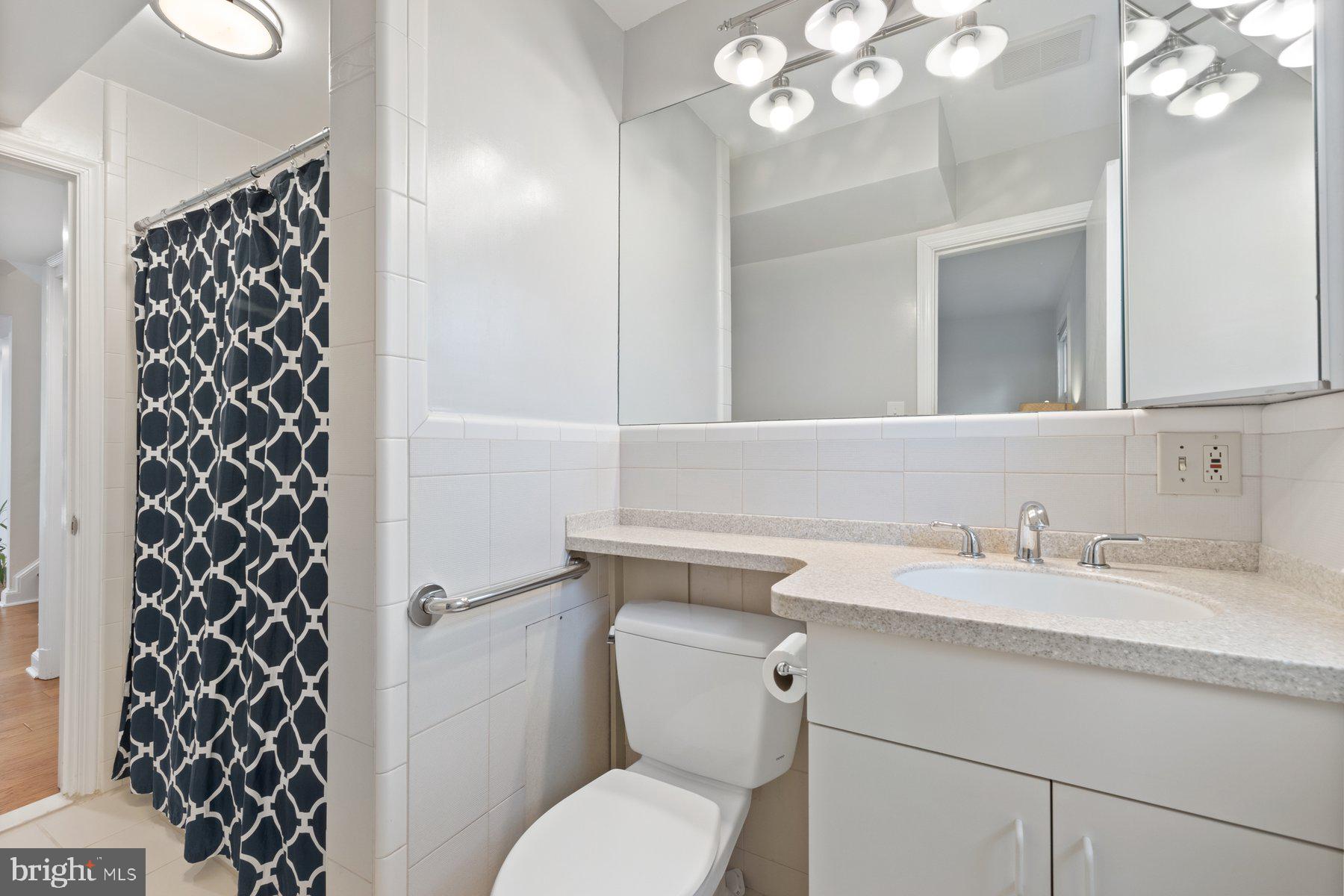 BYEFORDE - Residential