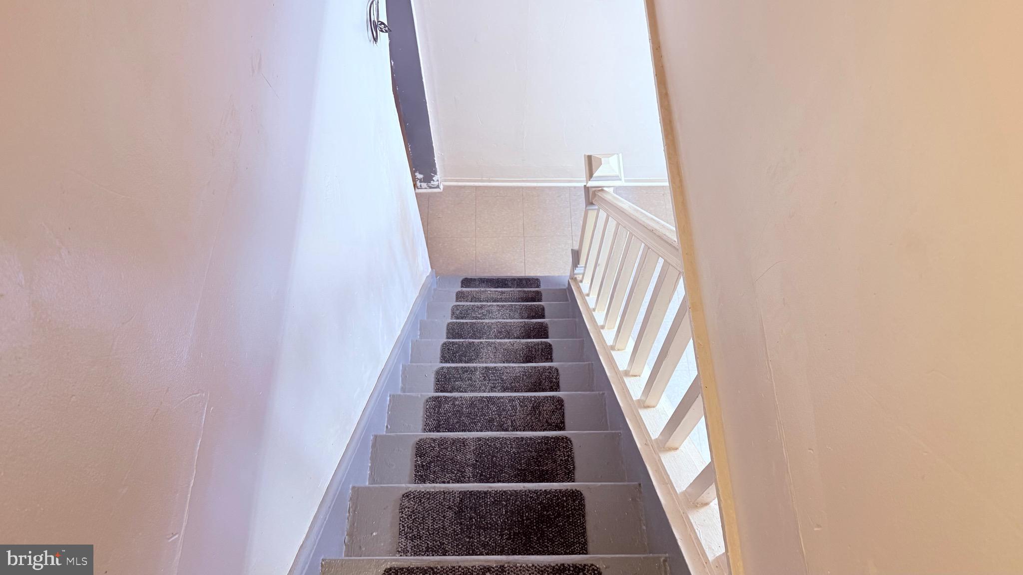 KENSINGTON - Residential