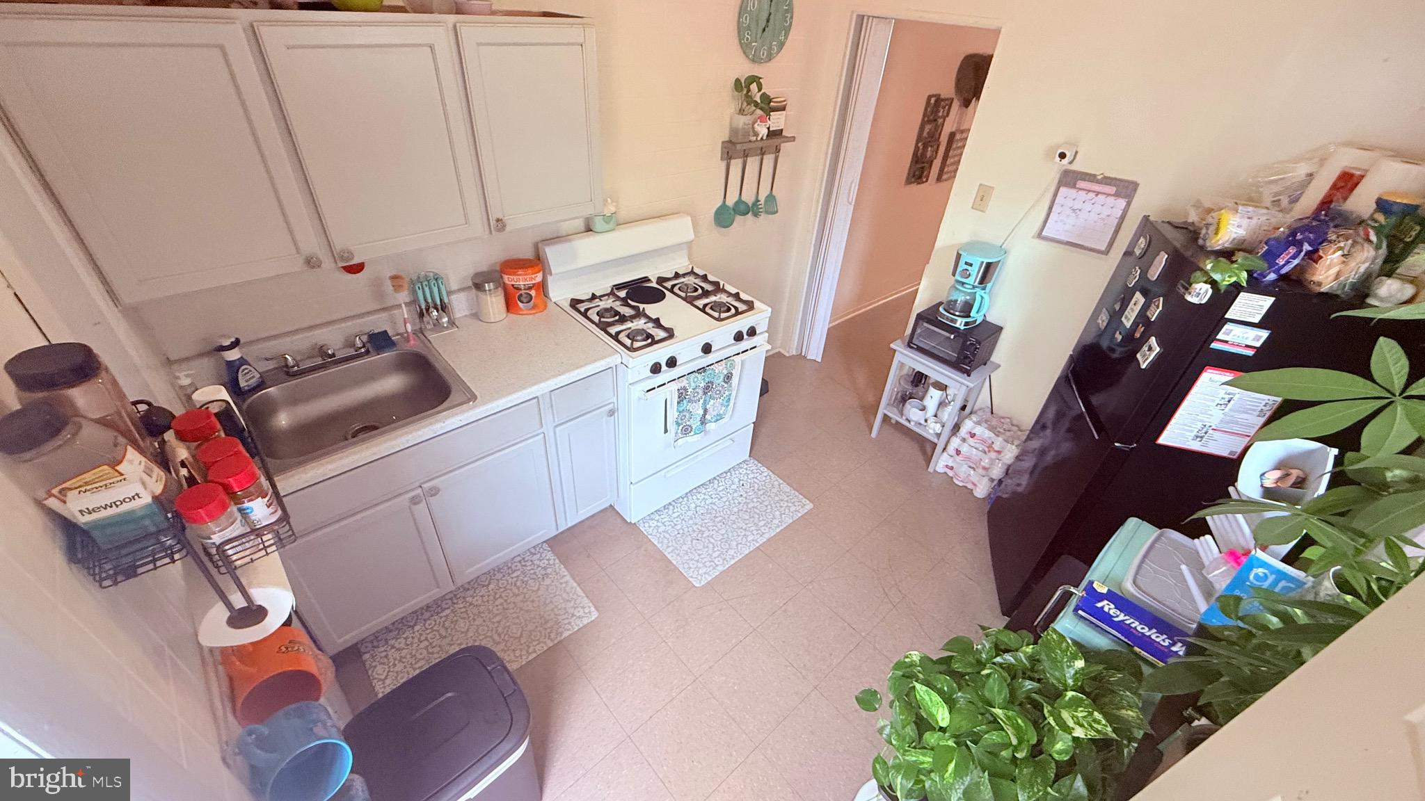 KENSINGTON - Residential