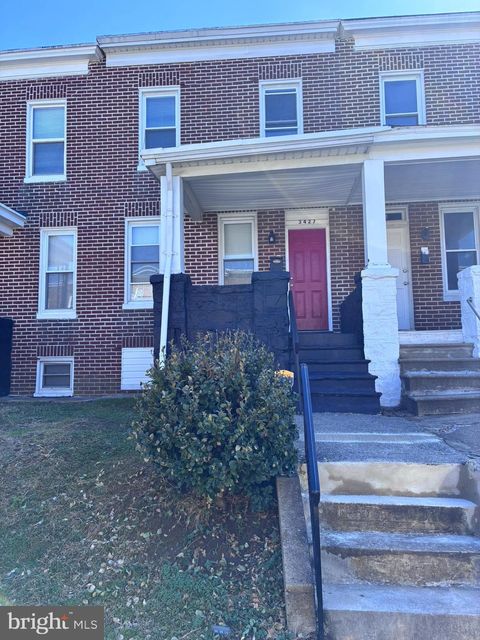 Townhouse For Sale - 3427 Ravenwood Avenue<br/> BALTIMORE, MD 21213