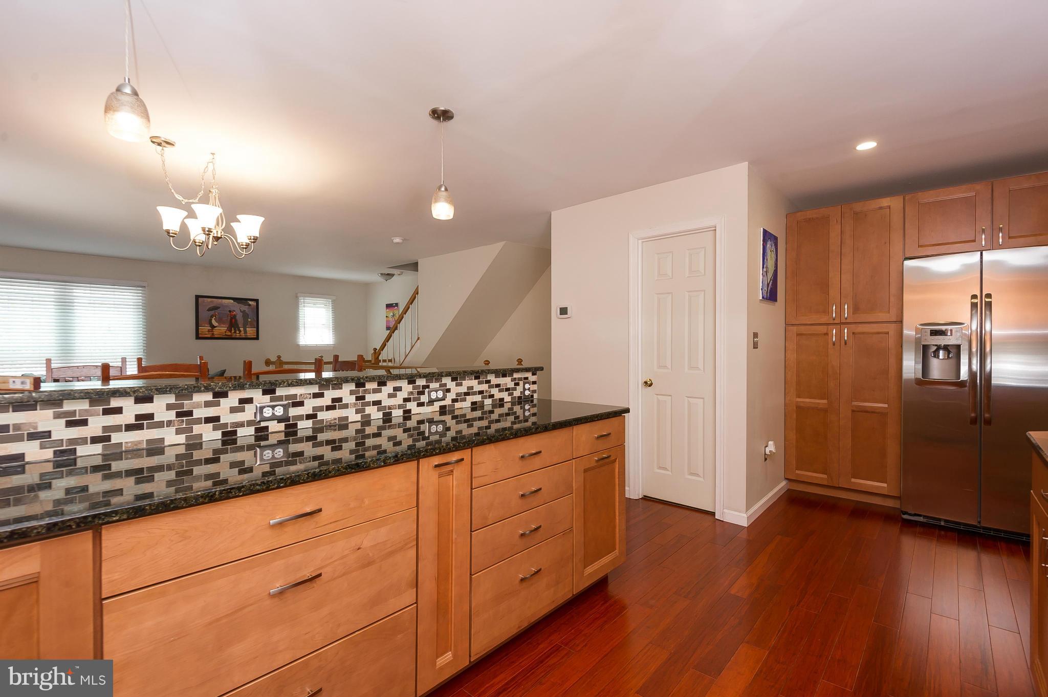 SEVEN OAKS - Residential