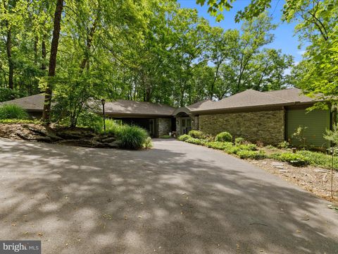 106 MELVIN DRIVE MILLERSVILLE PA 17551