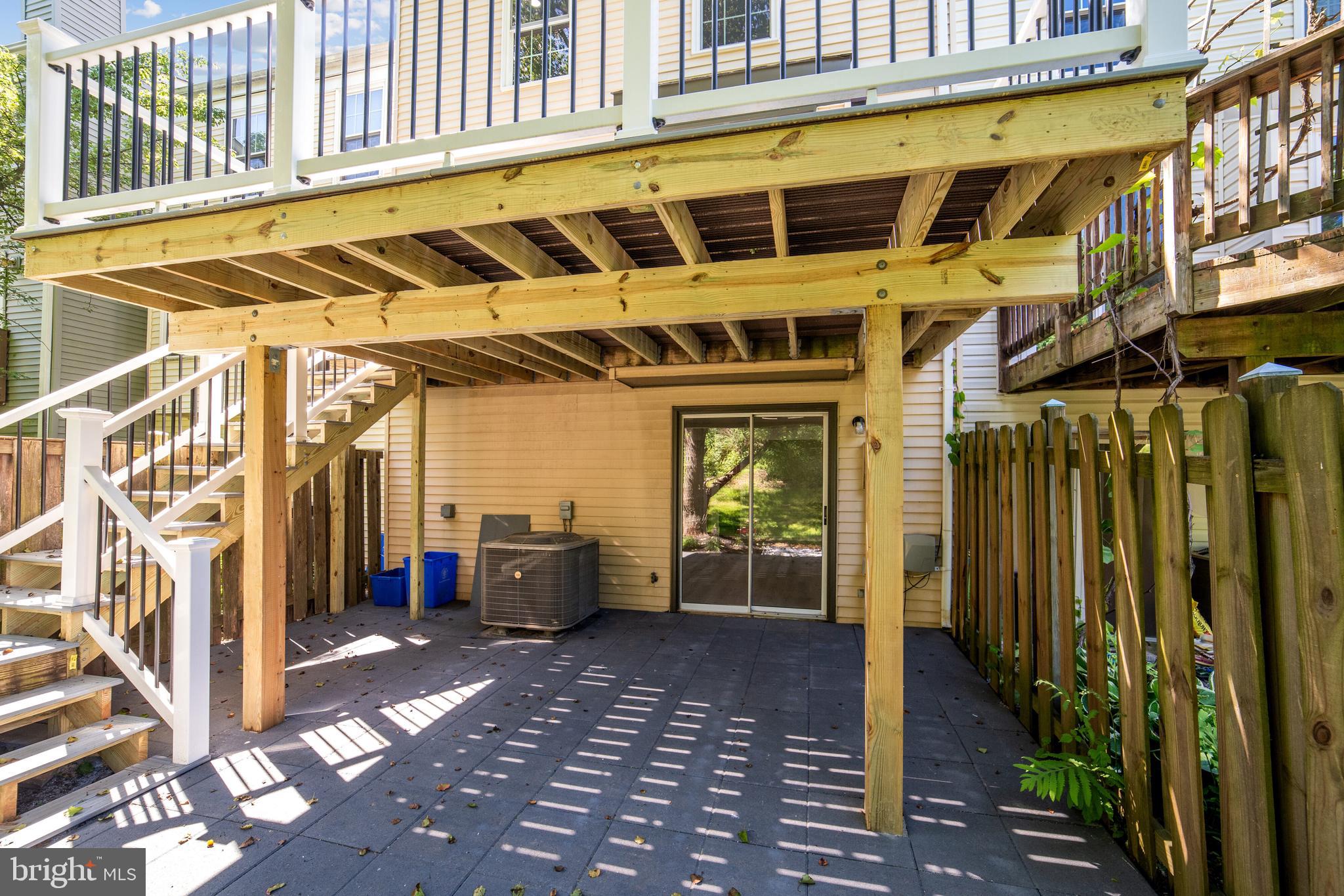 STONEBRIDGE - Residential