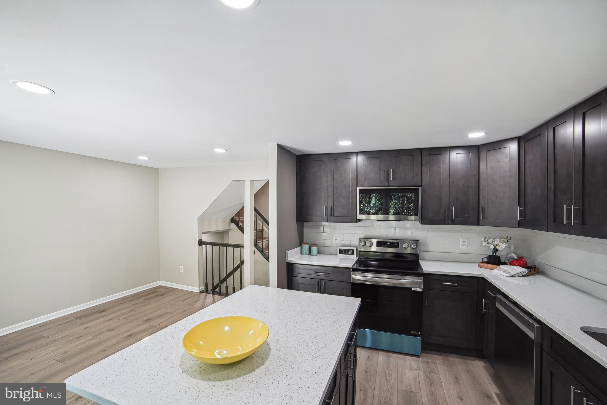 STONEBRIDGE - Residential