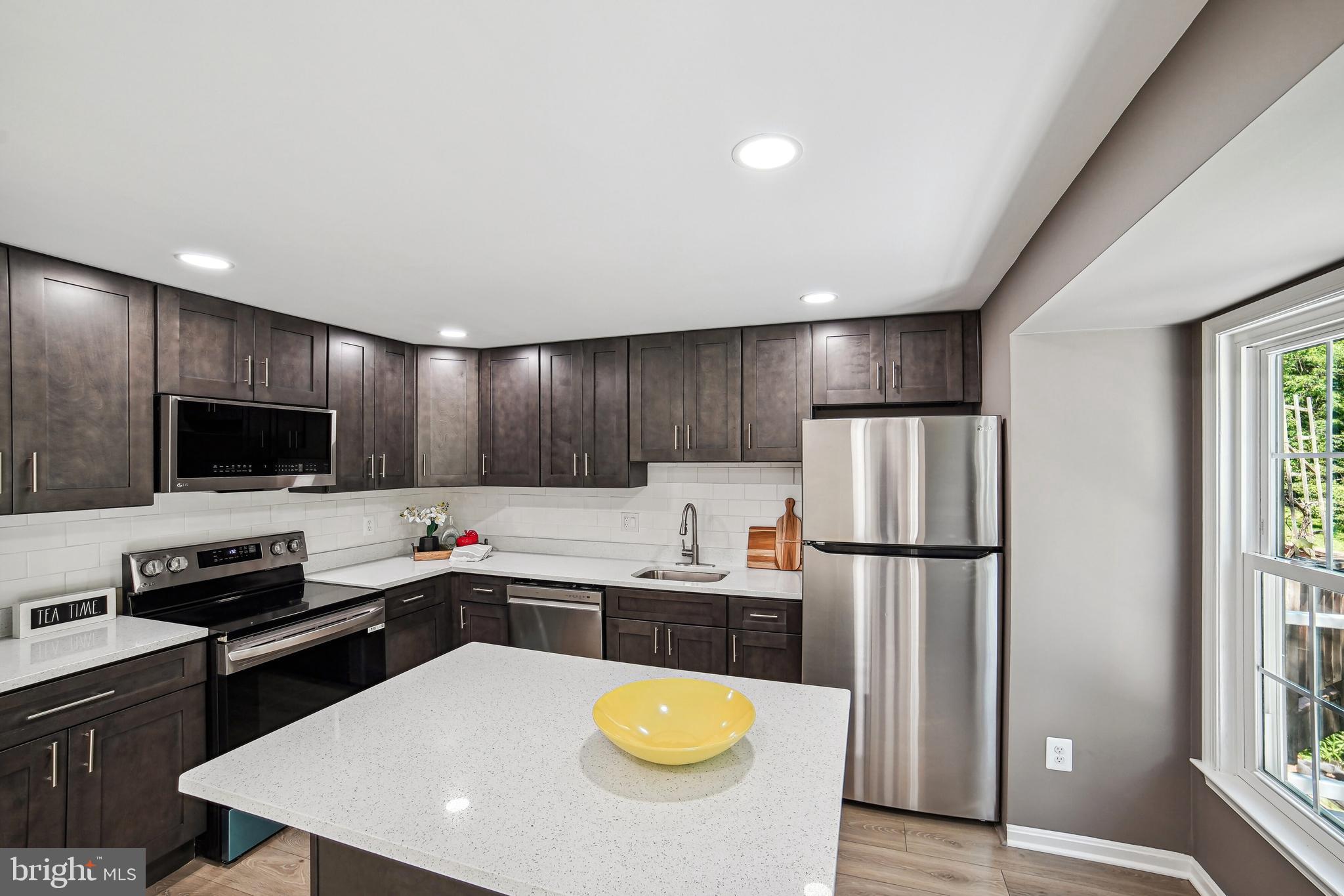 STONEBRIDGE - Residential