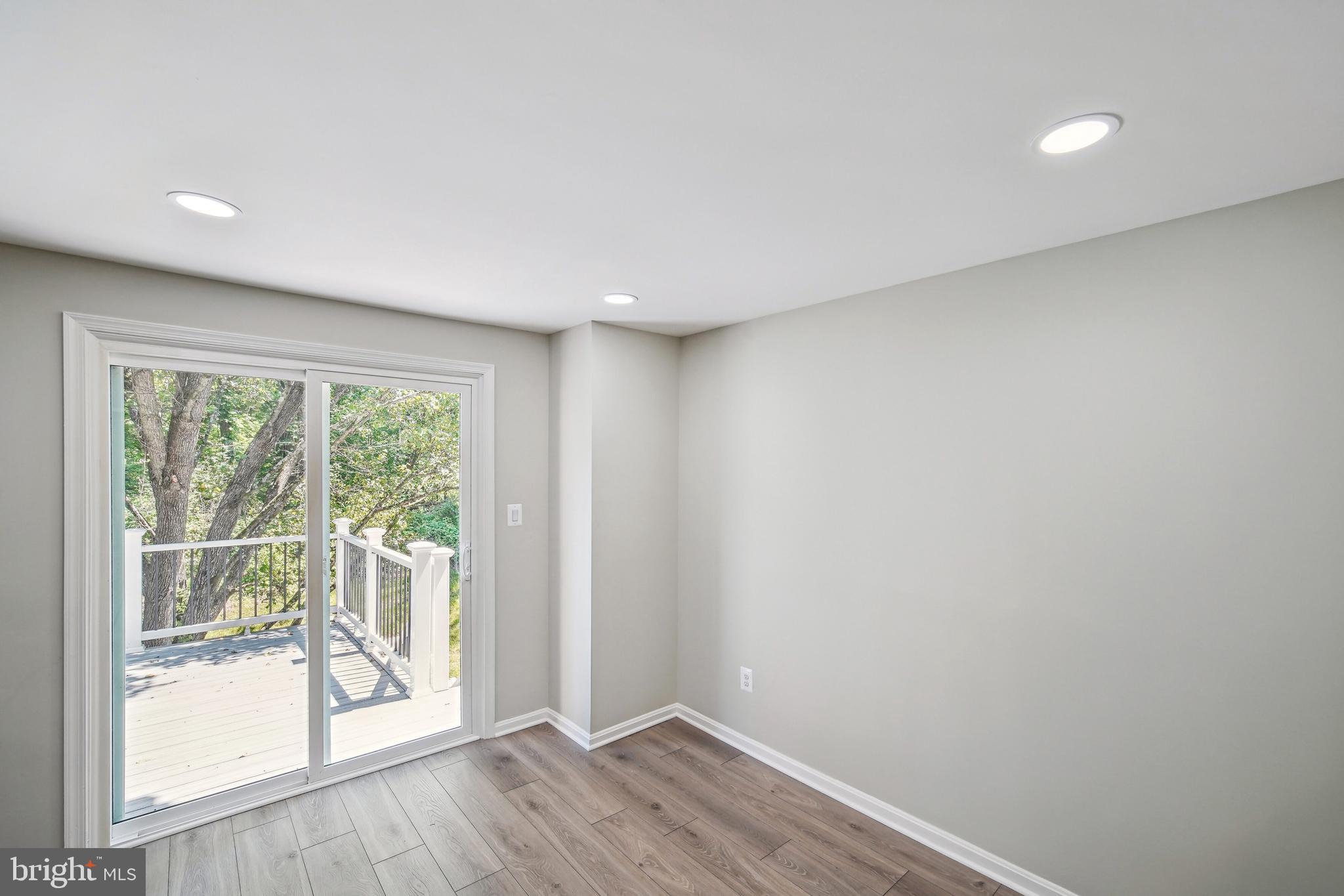 STONEBRIDGE - Residential