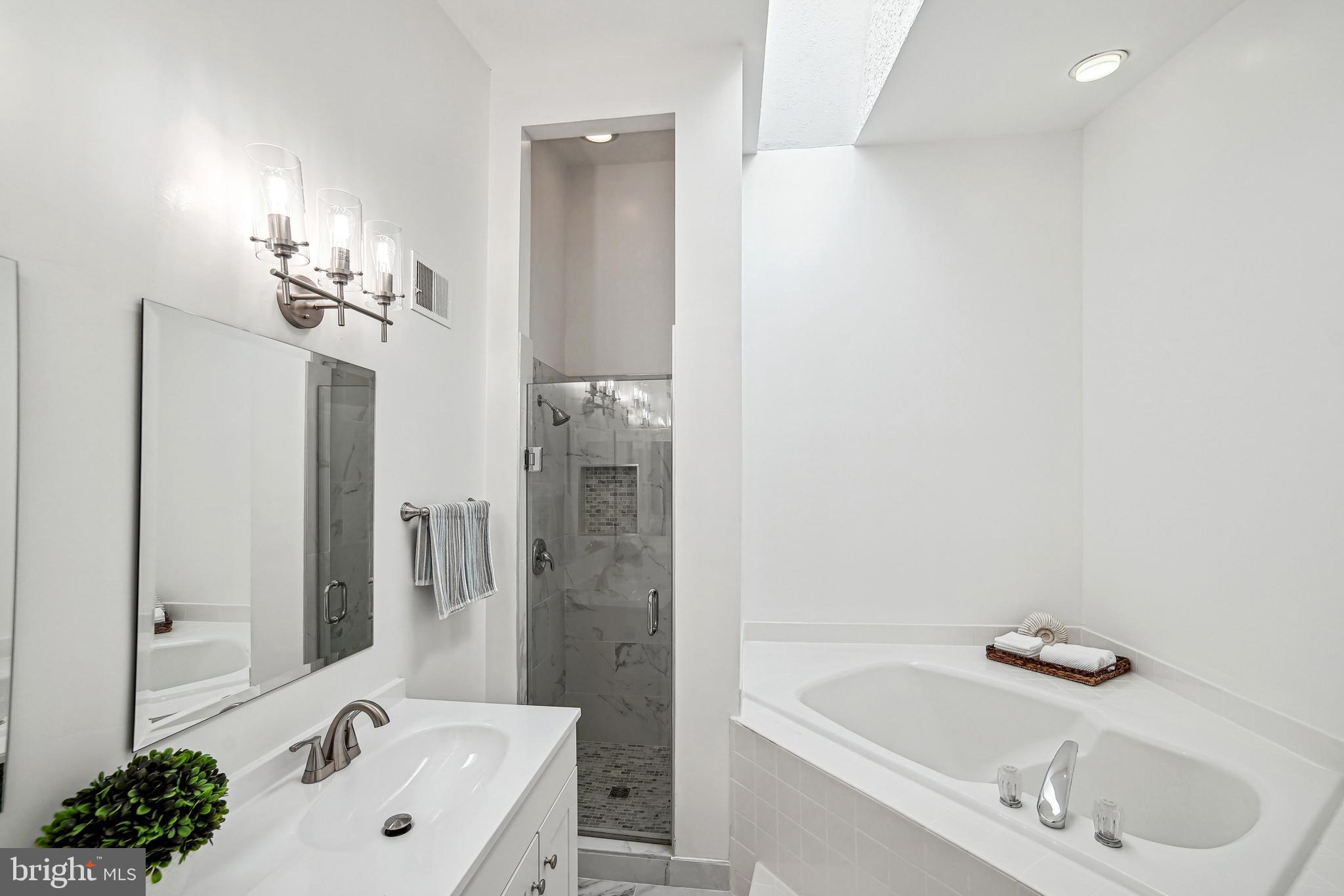 STONEBRIDGE - Residential