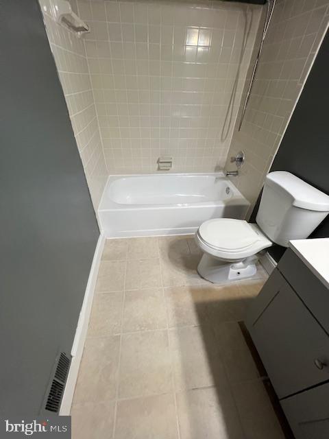 CALVERTON TOWNES - Residential