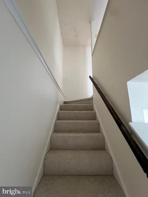 CALVERTON TOWNES - Residential