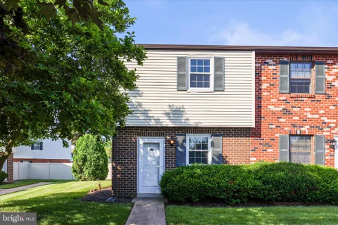 MLS: PAYK2104932