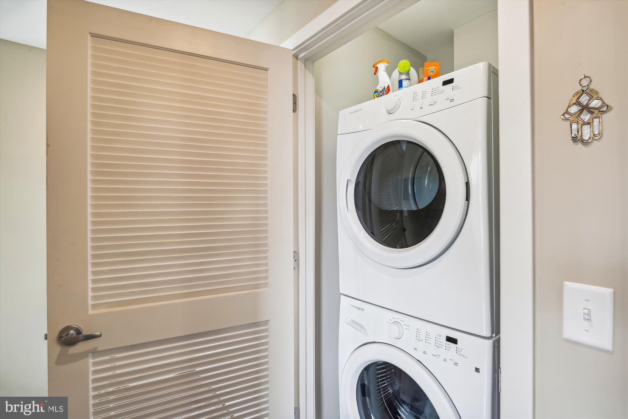 DOWNTOWN SILVER SPRING - Residential