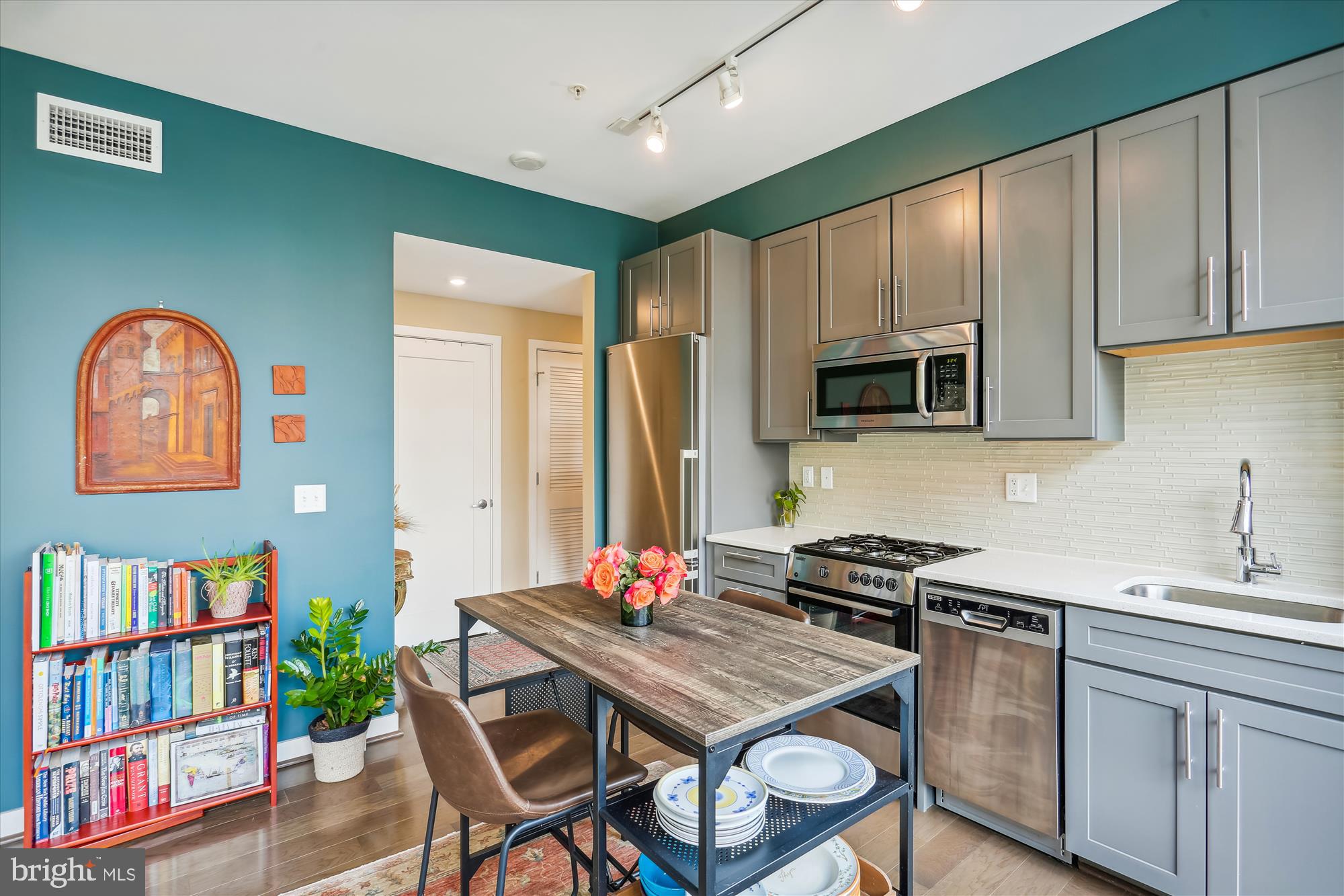 DOWNTOWN SILVER SPRING - Residential