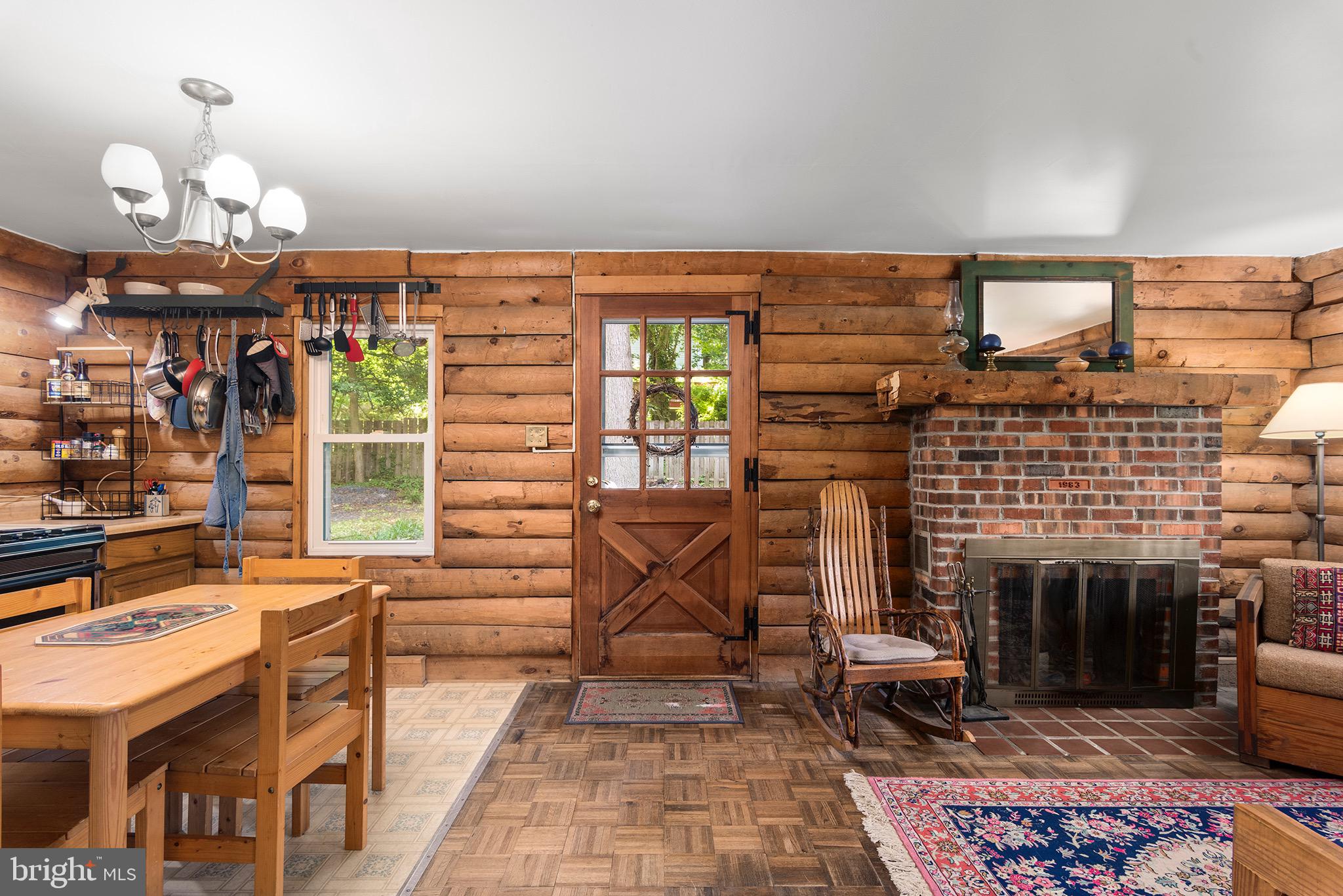 WELL BOTTOM COVE - Residential